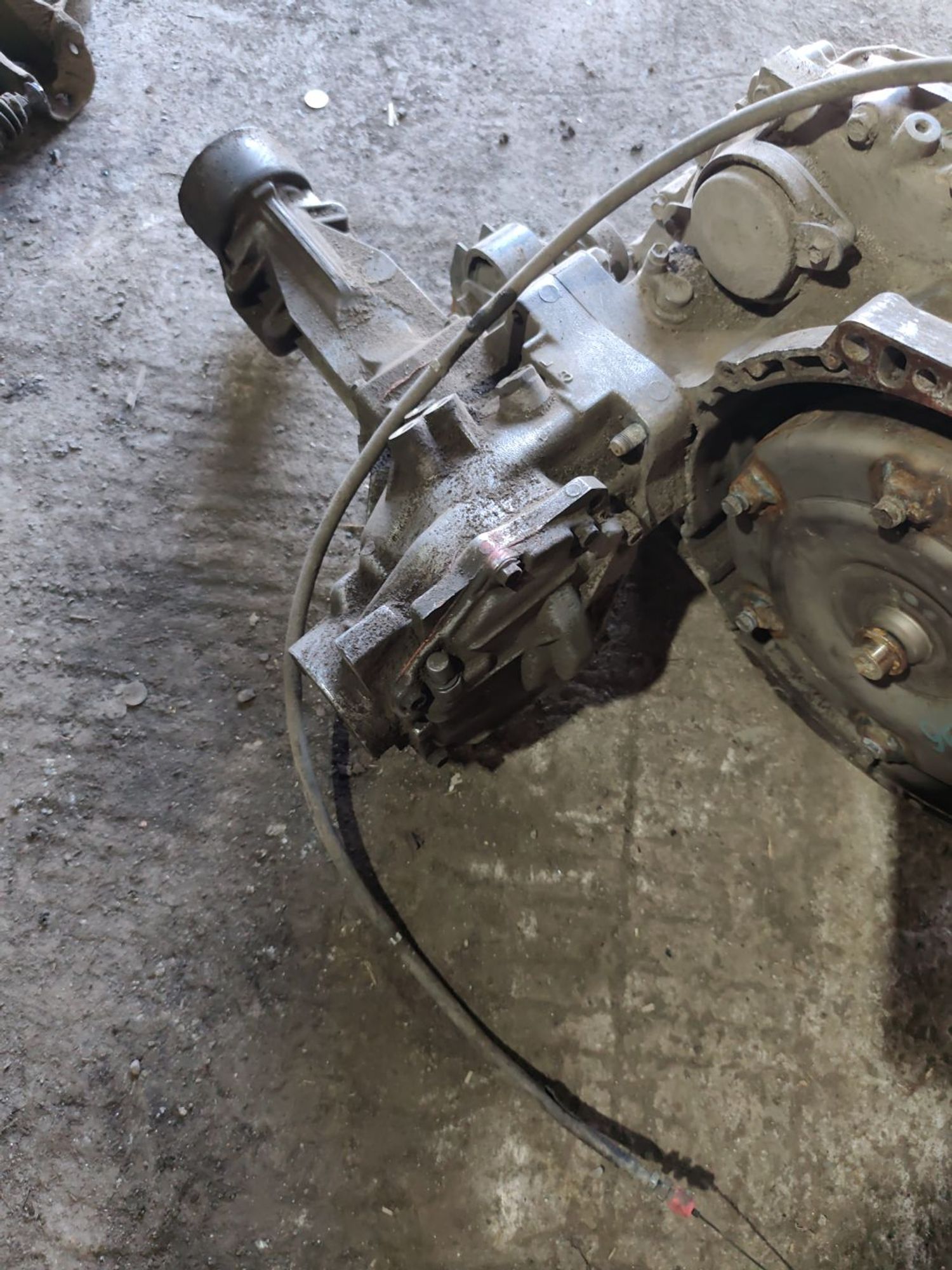 https://ycs.partsauto.market/partsauto-images/thmbs/userImages/cca1856e256b5441544f9aba03b424a6/part/ccc80877-2a61-4314-be3c-5f173cafa26e_1778066720690.jpg