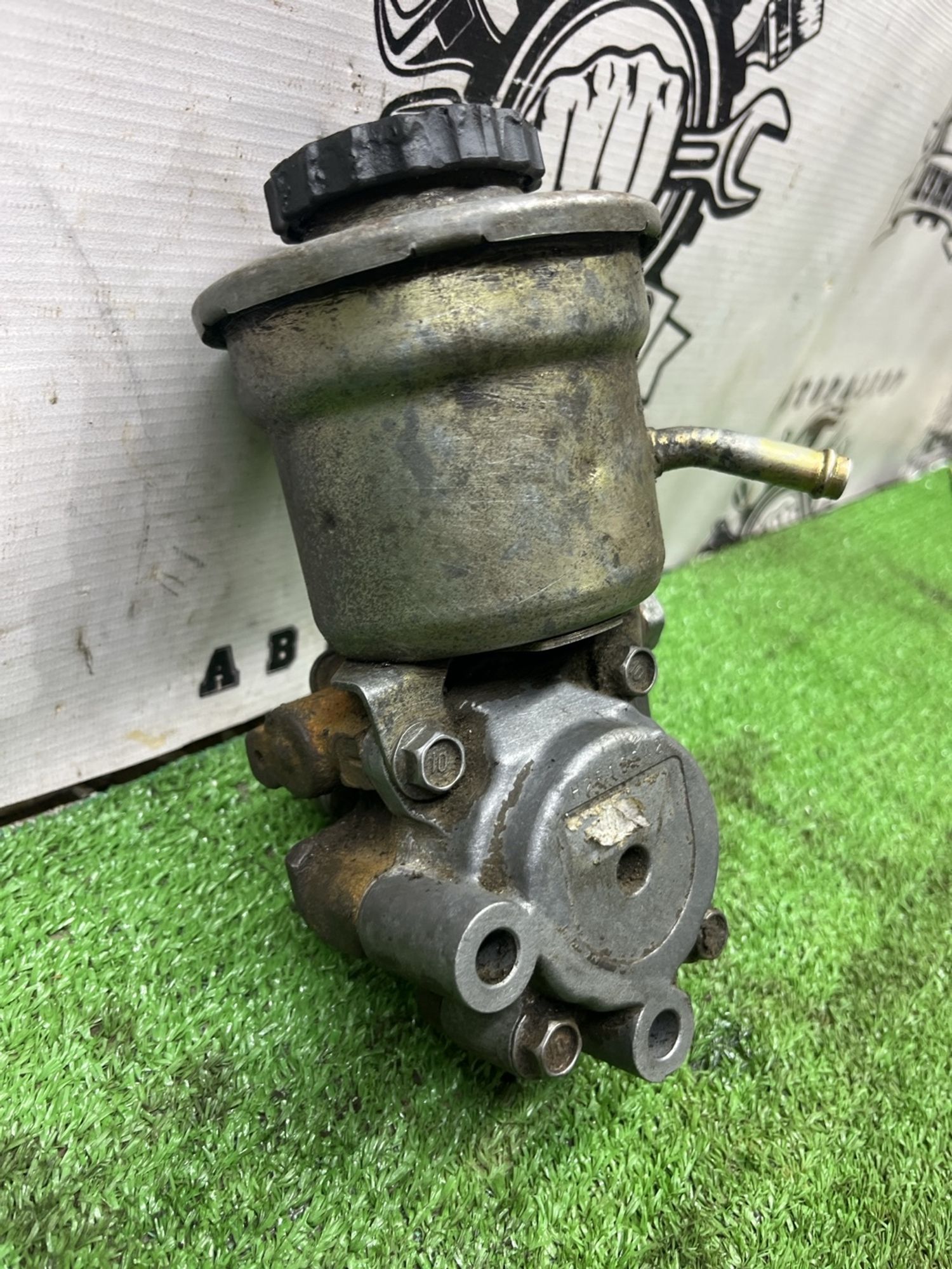 https://ycs.partsauto.market/partsauto-images/thmbs/userImages/cca1856e256b5441544f9aba03b424a6/part/ccdd96ab-2977-442c-8de6-1473aad48d8f_1776931176347.jpg