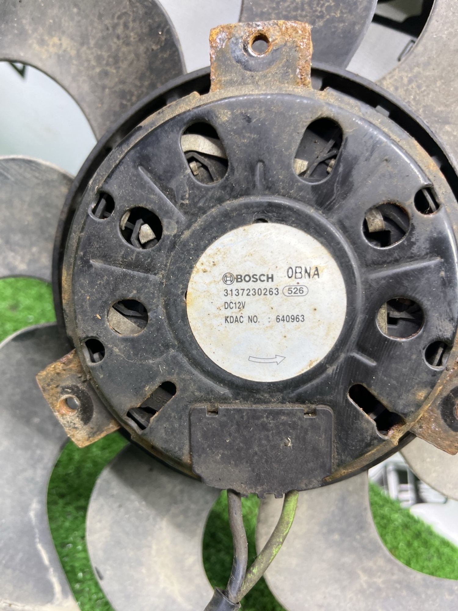 https://ycs.partsauto.market/partsauto-images/thmbs/userImages/cca1856e256b5441544f9aba03b424a6/part/cd60527d-8ed5-4640-97fe-baabd464bd3c_1783329635221.jpg