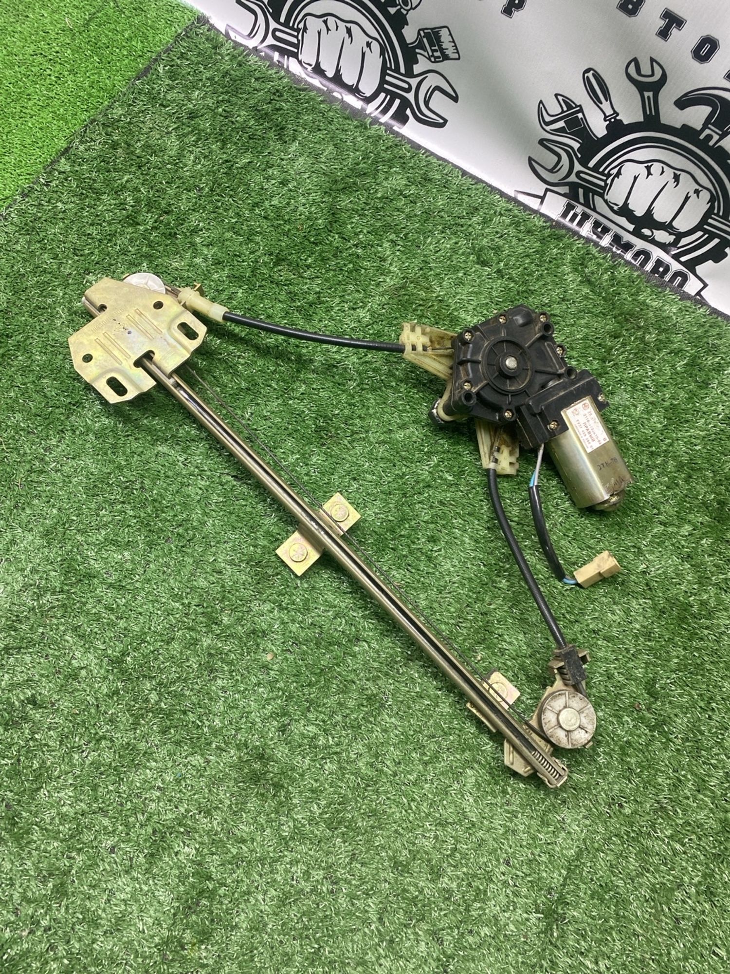 https://ycs.partsauto.market/partsauto-images/thmbs/userImages/cca1856e256b5441544f9aba03b424a6/part/cd7f18c3-c771-4f06-86fc-d90f6a85ed33_1781512870259.jpg
