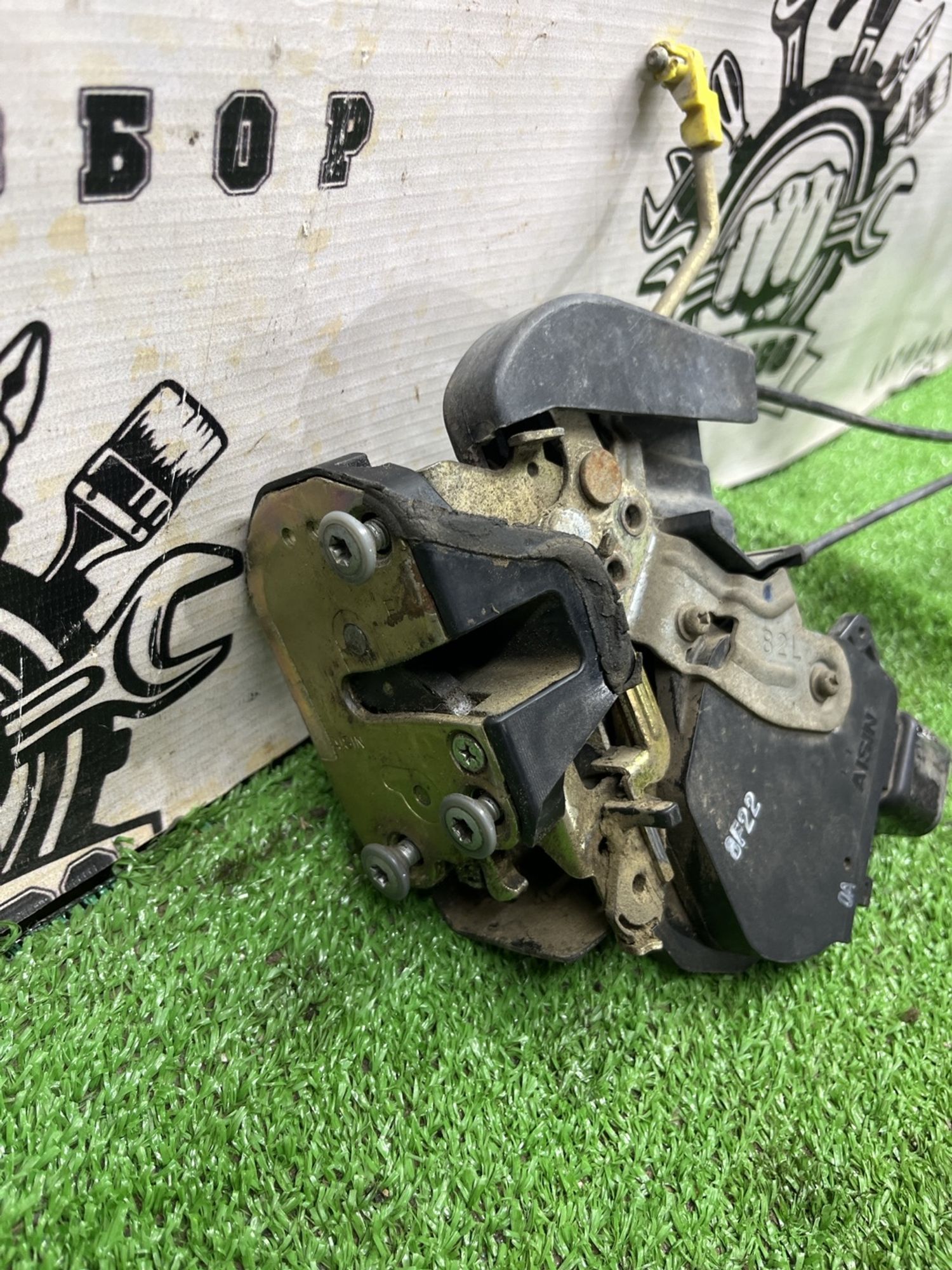 https://ycs.partsauto.market/partsauto-images/thmbs/userImages/cca1856e256b5441544f9aba03b424a6/part/cdb6d649-910c-4f7d-85dc-ede89637a997_1775041552529.jpg