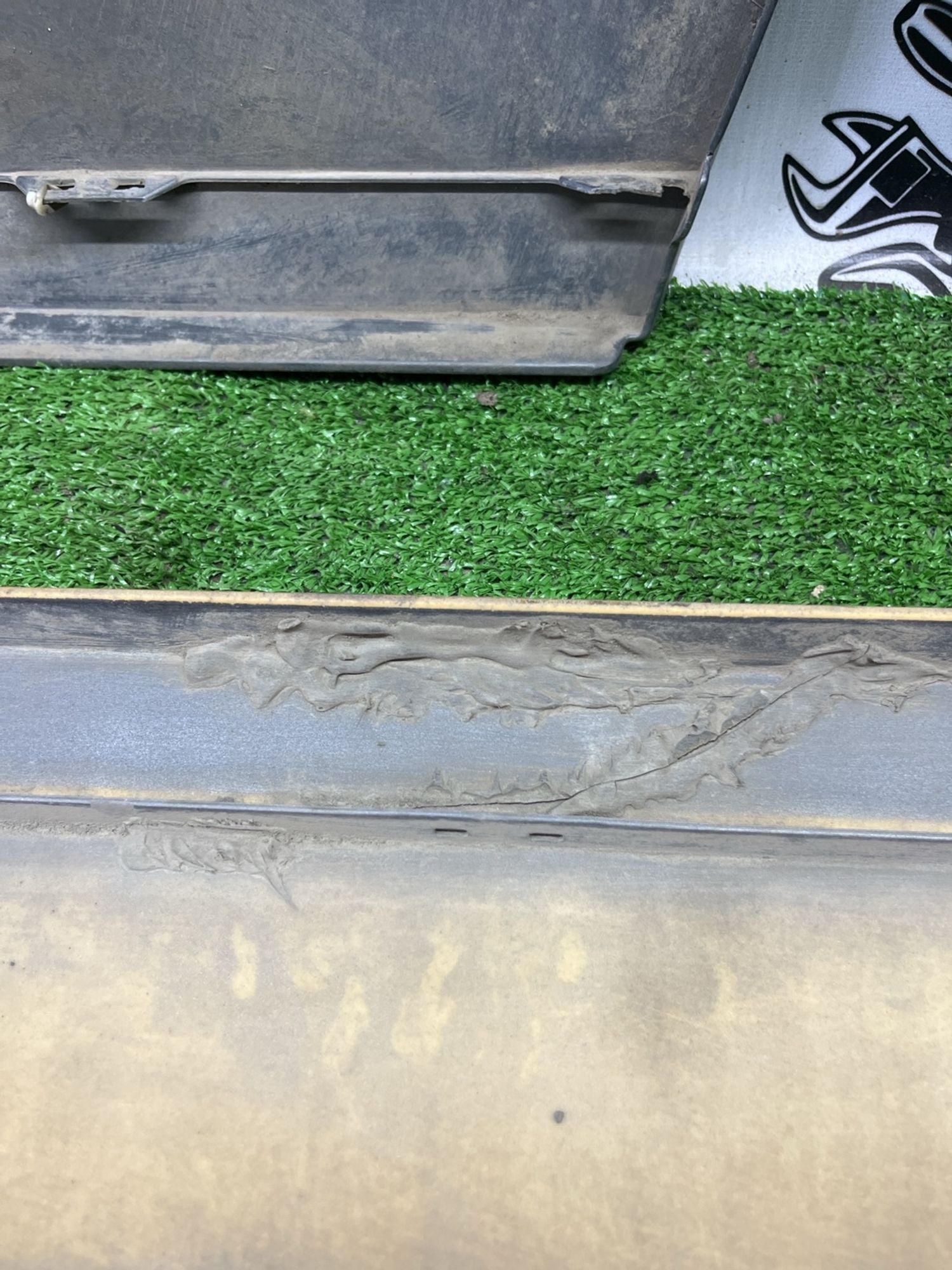 https://ycs.partsauto.market/partsauto-images/thmbs/userImages/cca1856e256b5441544f9aba03b424a6/part/ce5b0985-bcec-4607-b909-d38dddc2cb40_1783752587854.jpg