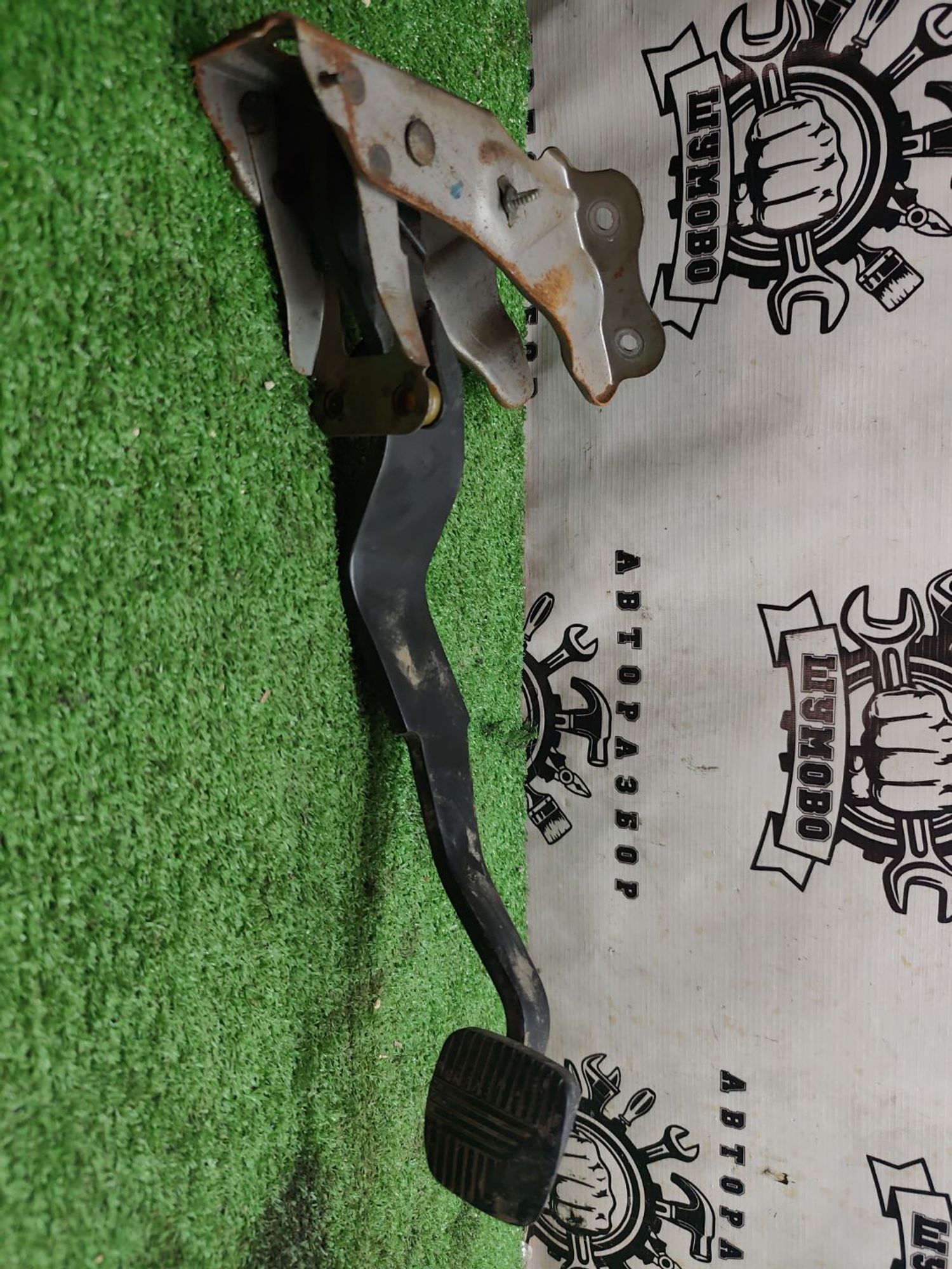 https://ycs.partsauto.market/partsauto-images/thmbs/userImages/cca1856e256b5441544f9aba03b424a6/part/cf44a4e5-9f00-43c3-8b70-3200f198d583_1778735664594.jpg