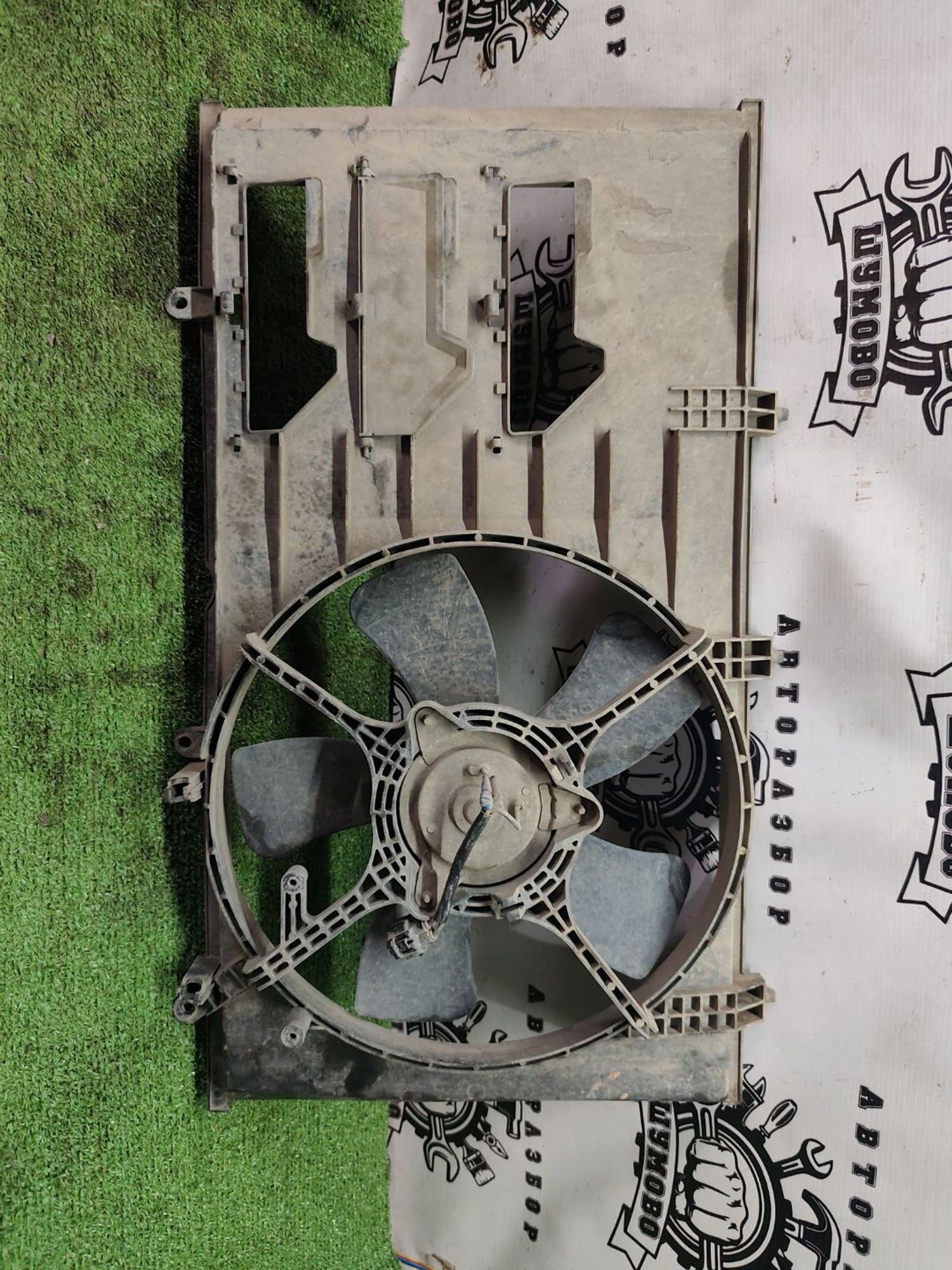 https://ycs.partsauto.market/partsauto-images/thmbs/userImages/cca1856e256b5441544f9aba03b424a6/part/cfda7790-bc0f-49f3-a1e6-6287f71cd870_1779266899639.jpg