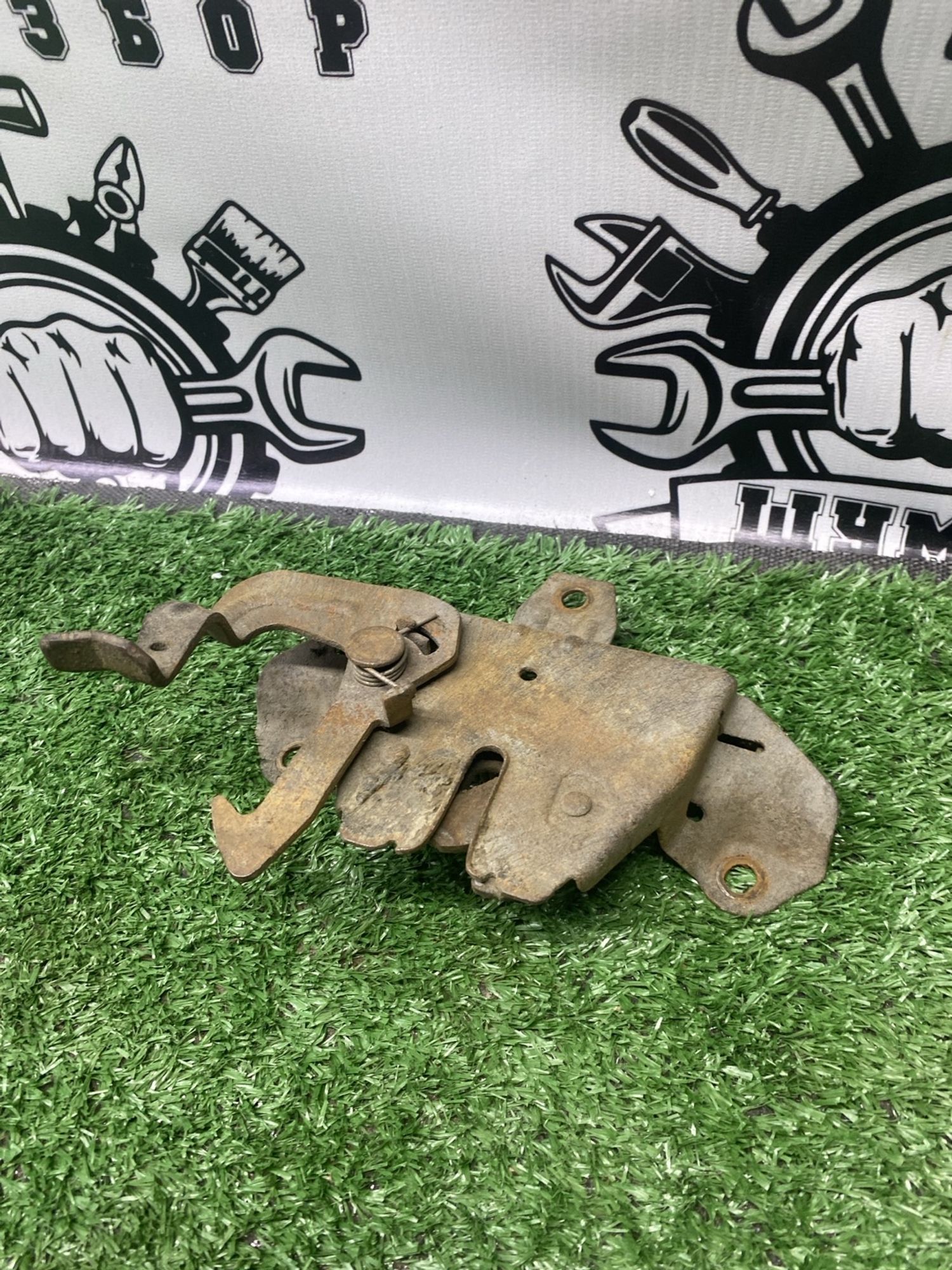 https://ycs.partsauto.market/partsauto-images/thmbs/userImages/cca1856e256b5441544f9aba03b424a6/part/cfde19a7-6488-4348-8144-82036ea109fd_1782202780375.jpg