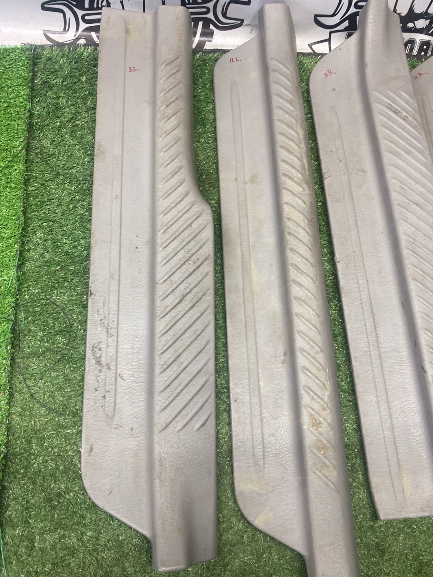 https://ycs.partsauto.market/partsauto-images/thmbs/userImages/cca1856e256b5441544f9aba03b424a6/part/cfe1267e-fd60-4b4a-aa3f-84eb5375d343_1785234572661.jpg