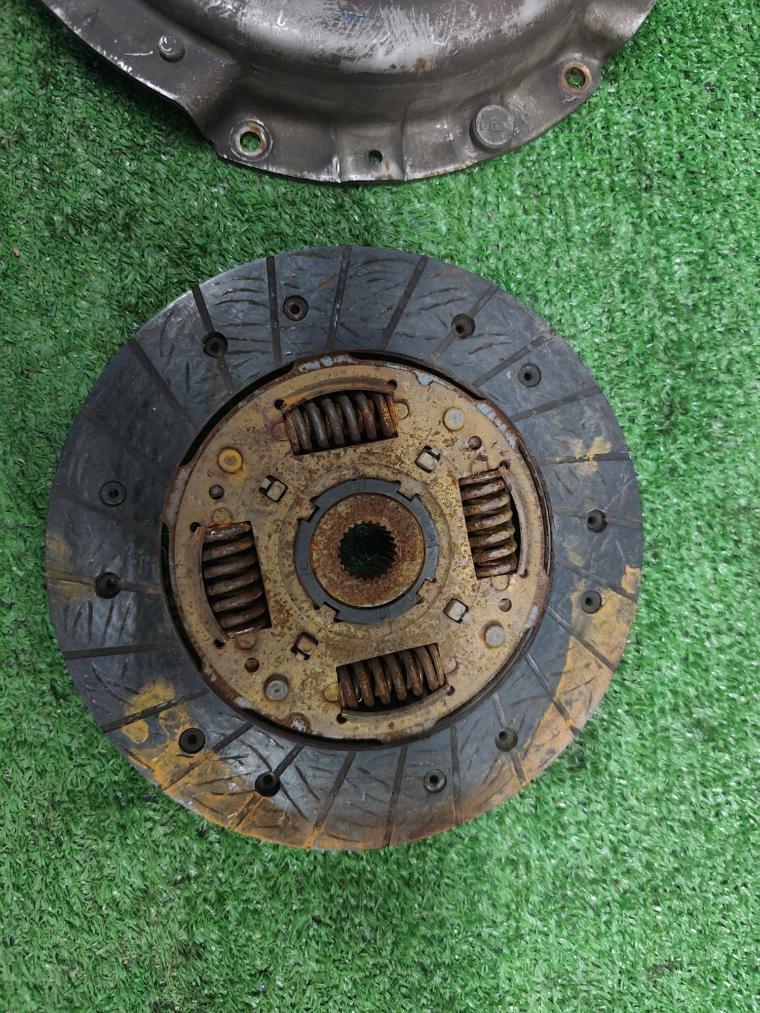 https://ycs.partsauto.market/partsauto-images/thmbs/userImages/cca1856e256b5441544f9aba03b424a6/part/d06b3a72-8f1a-4571-af7d-56c16f54fc85_1787220126872.jpg