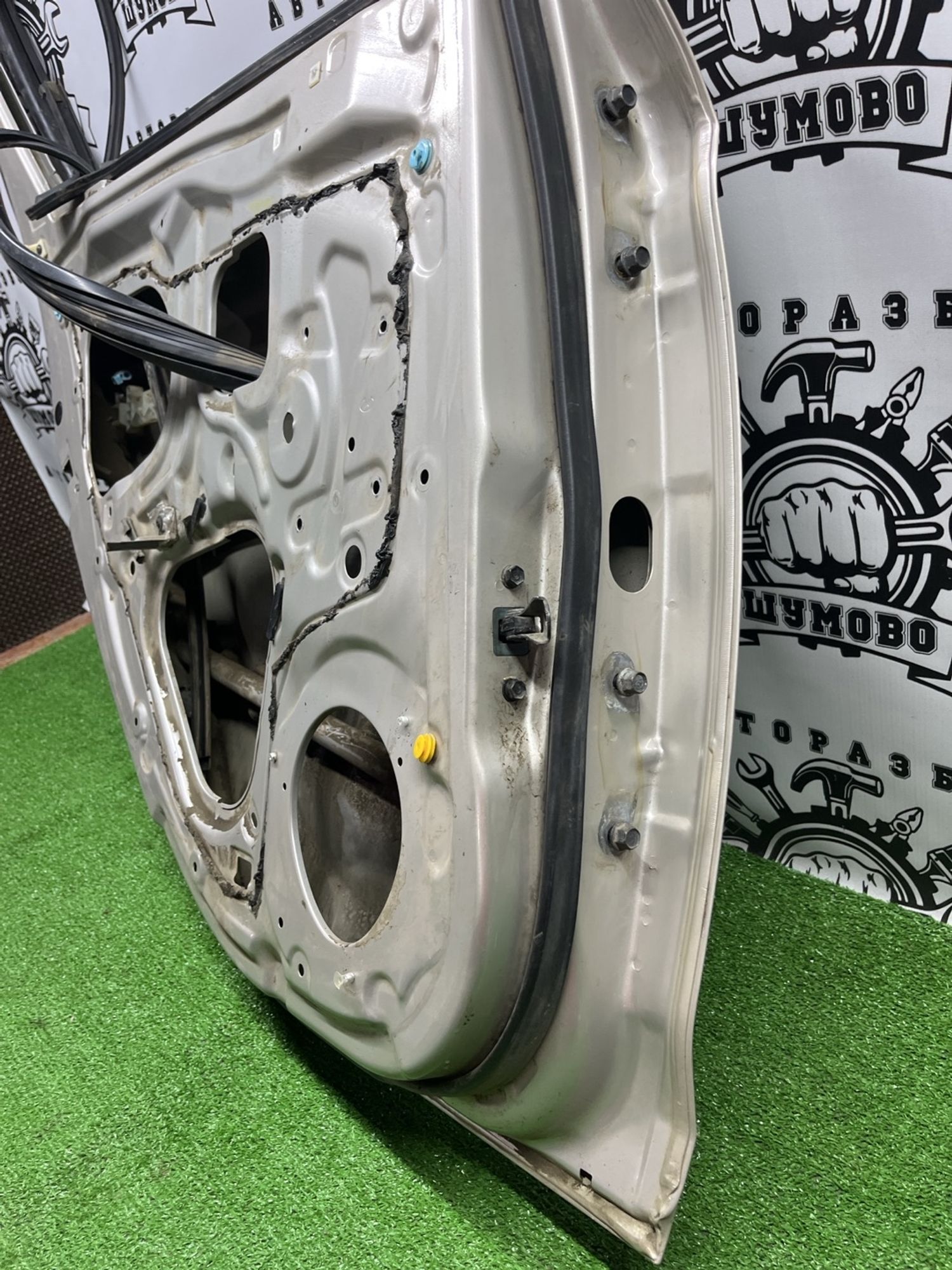 https://ycs.partsauto.market/partsauto-images/thmbs/userImages/cca1856e256b5441544f9aba03b424a6/part/d08504b1-8e94-4f98-bcfb-eb5f2f4e5d82_1782569930429.jpg