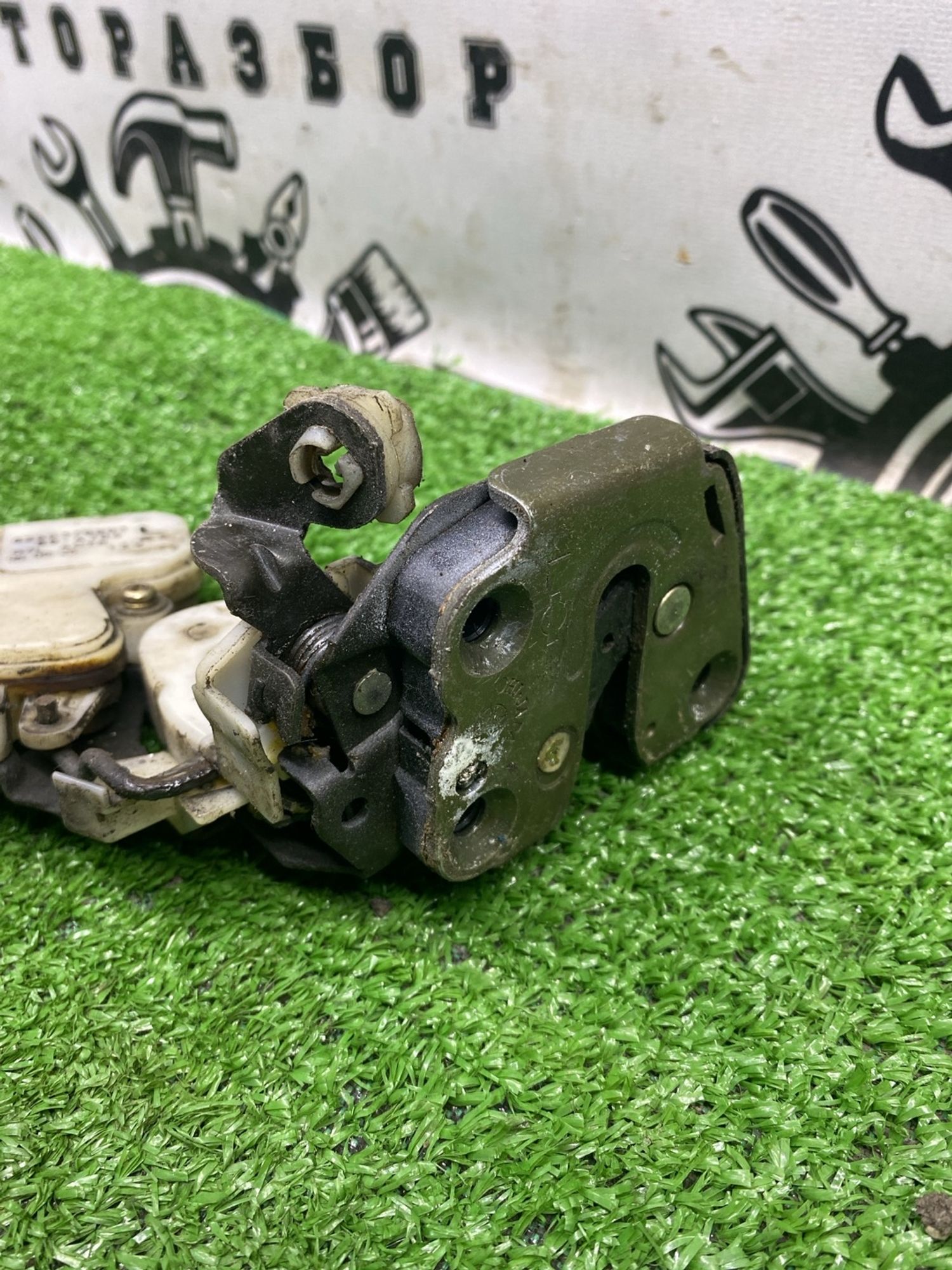 https://ycs.partsauto.market/partsauto-images/thmbs/userImages/cca1856e256b5441544f9aba03b424a6/part/d0880296-05fe-4c1f-9cc1-3aa928e53239_1789376651047.jpg