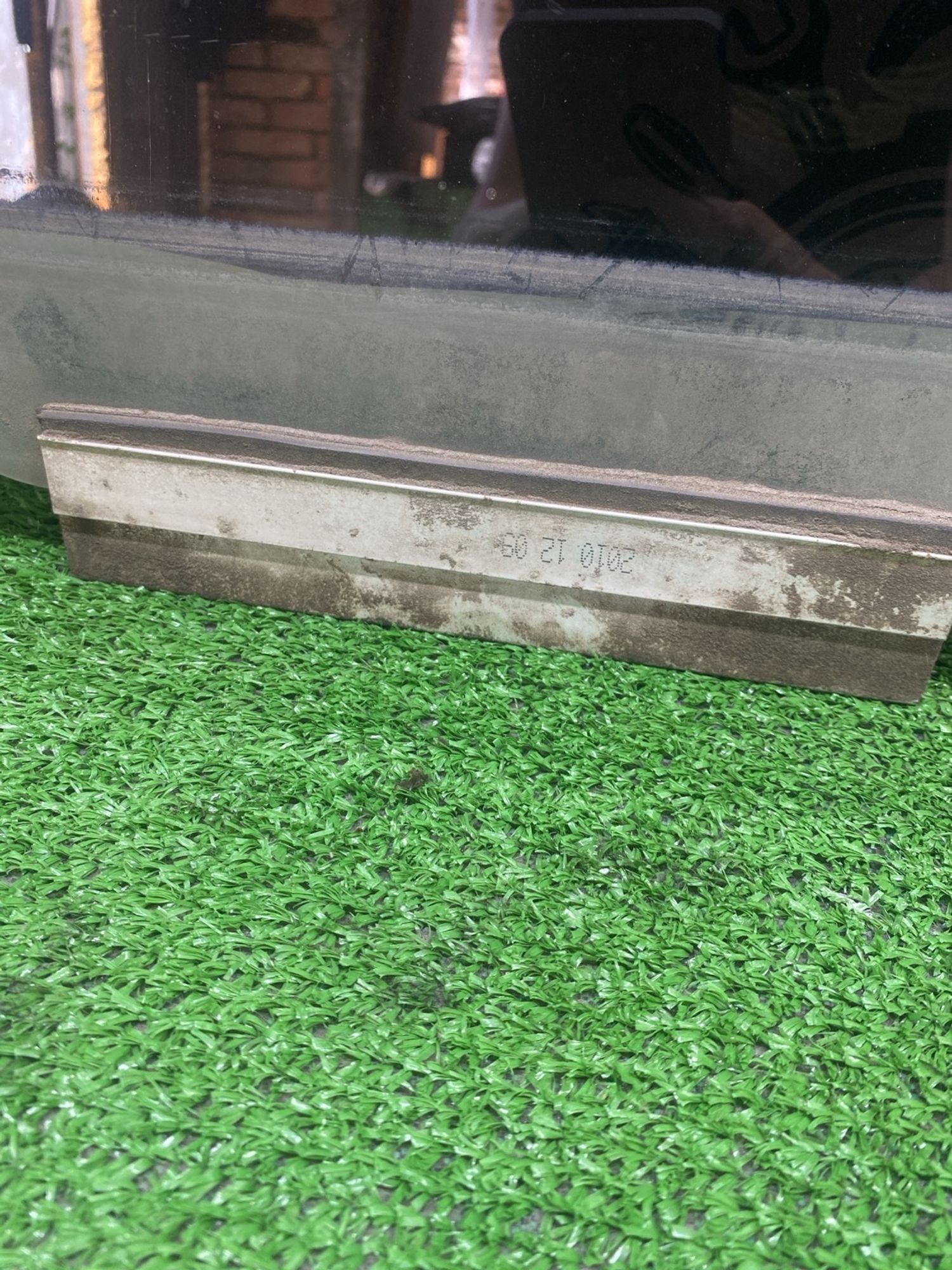 https://ycs.partsauto.market/partsauto-images/thmbs/userImages/cca1856e256b5441544f9aba03b424a6/part/d2dd6f46-db2b-4df8-af62-7da390181526_1780466425329.jpg