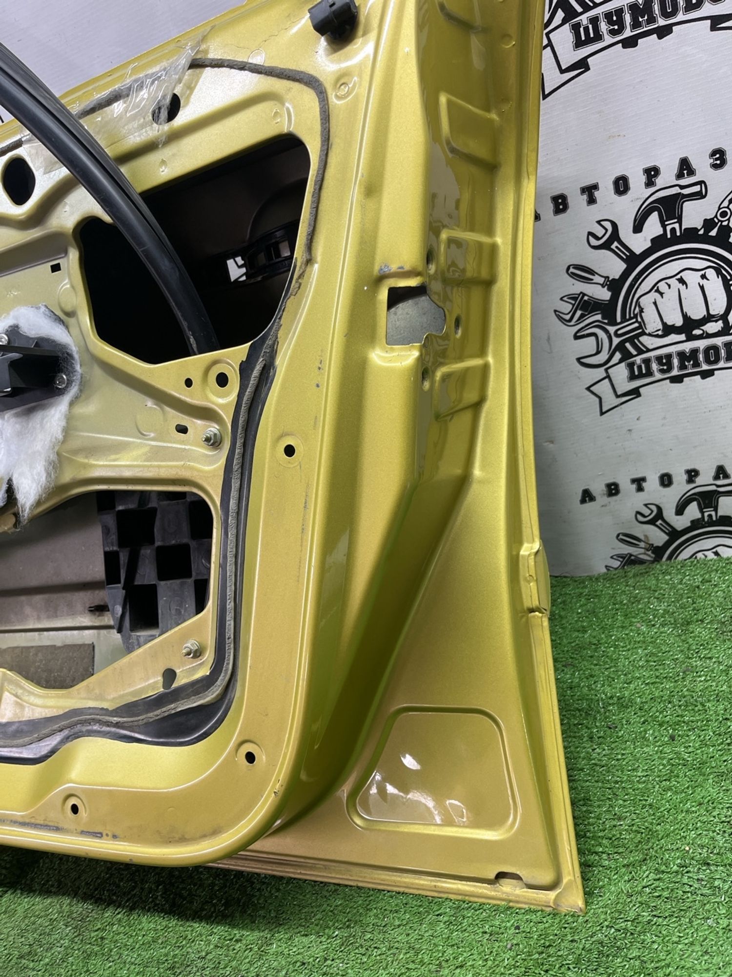 https://ycs.partsauto.market/partsauto-images/thmbs/userImages/cca1856e256b5441544f9aba03b424a6/part/d313277f-9667-44fd-9d7e-233fe2057728_1777870886806.jpg