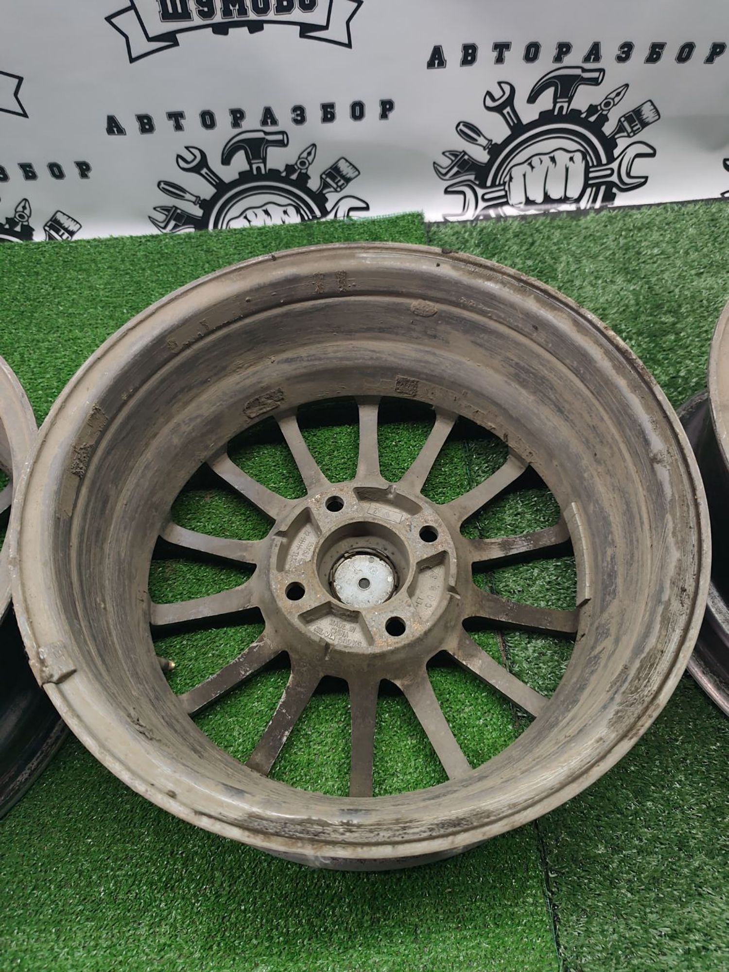 https://ycs.partsauto.market/partsauto-images/thmbs/userImages/cca1856e256b5441544f9aba03b424a6/part/d3dc8fae-1d1b-41da-be0d-37daa984441d_1781095316135.jpg