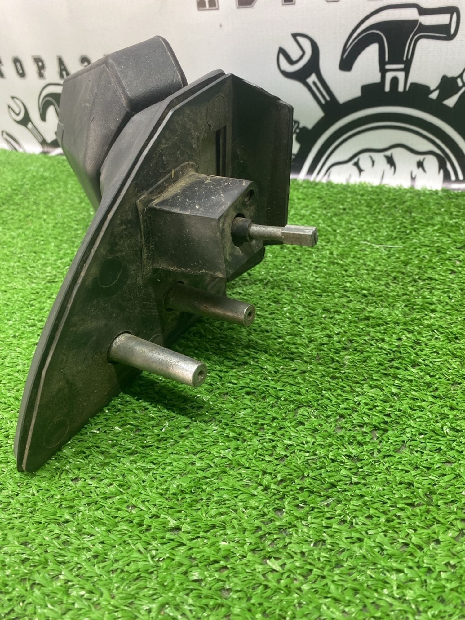 https://ycs.partsauto.market/partsauto-images/thmbs/userImages/cca1856e256b5441544f9aba03b424a6/part/d3ef9771-04f9-42d7-8bf3-5426e6057964_1781597053474.jpg