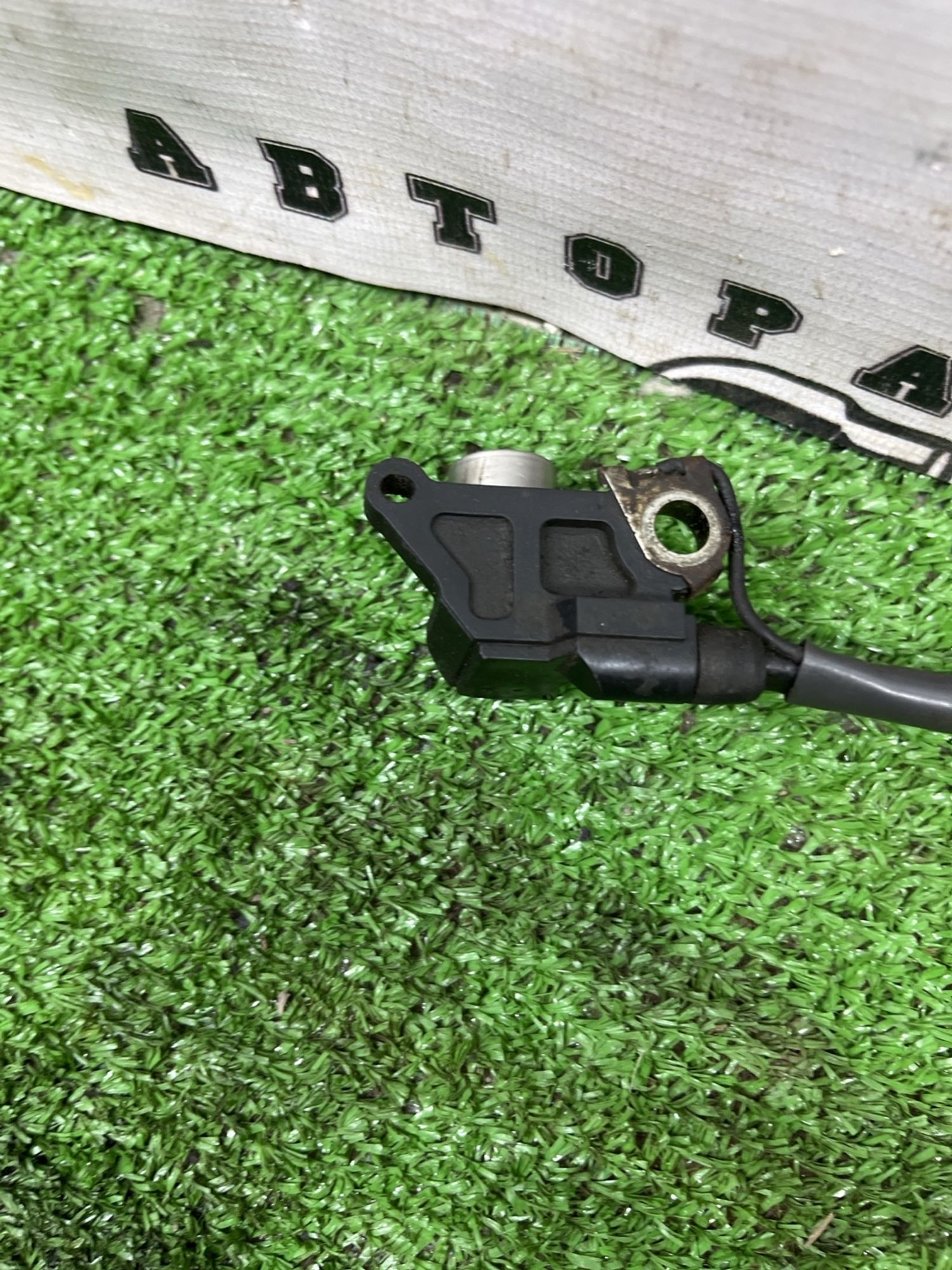 https://ycs.partsauto.market/partsauto-images/thmbs/userImages/cca1856e256b5441544f9aba03b424a6/part/d509effe-0634-4edc-b71c-cf6414e7089c_1777370754016.jpg