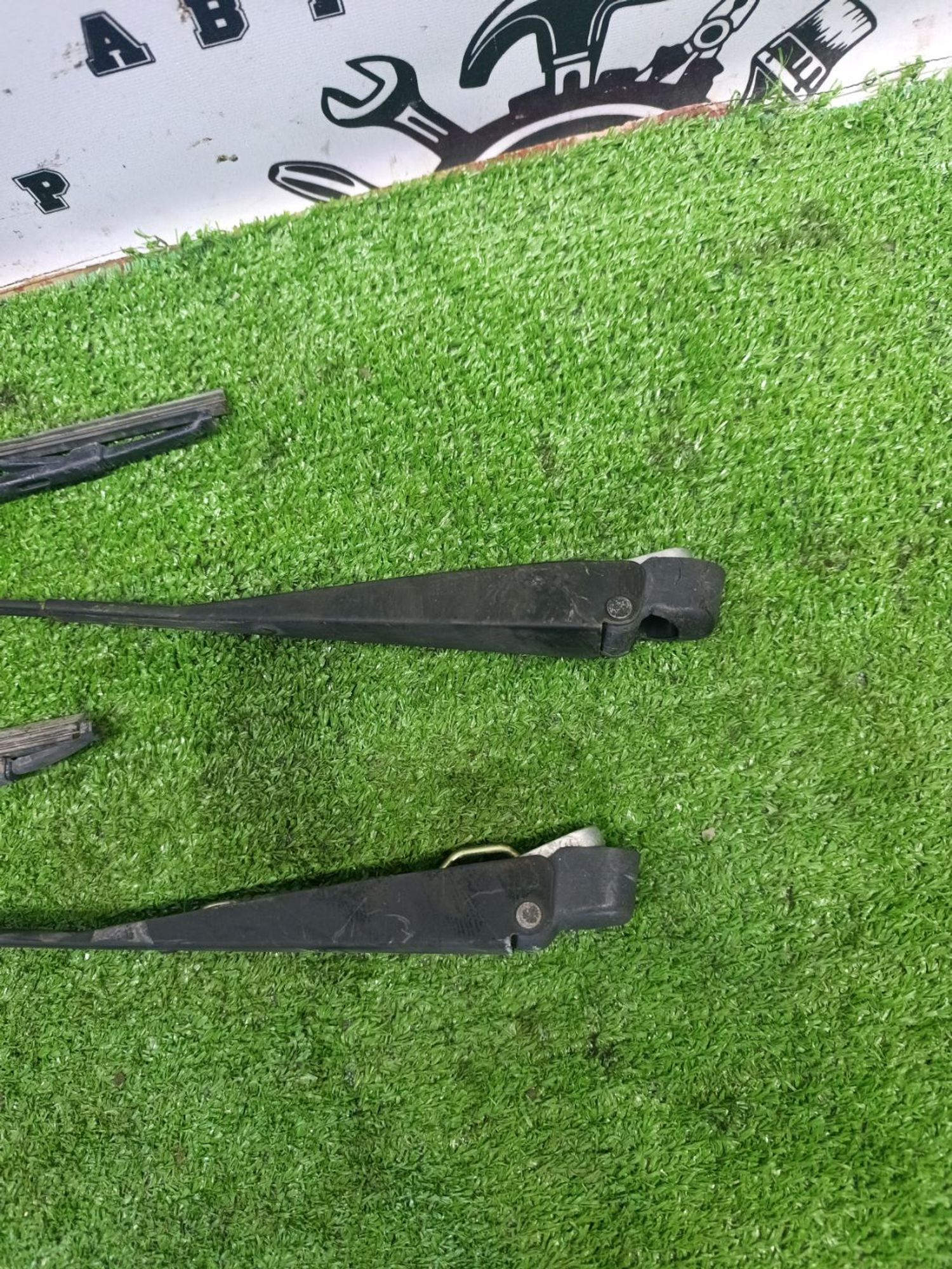 https://ycs.partsauto.market/partsauto-images/thmbs/userImages/cca1856e256b5441544f9aba03b424a6/part/d5281541-ffdb-4351-809f-3b715d8c3f9a_1787050529990.jpg