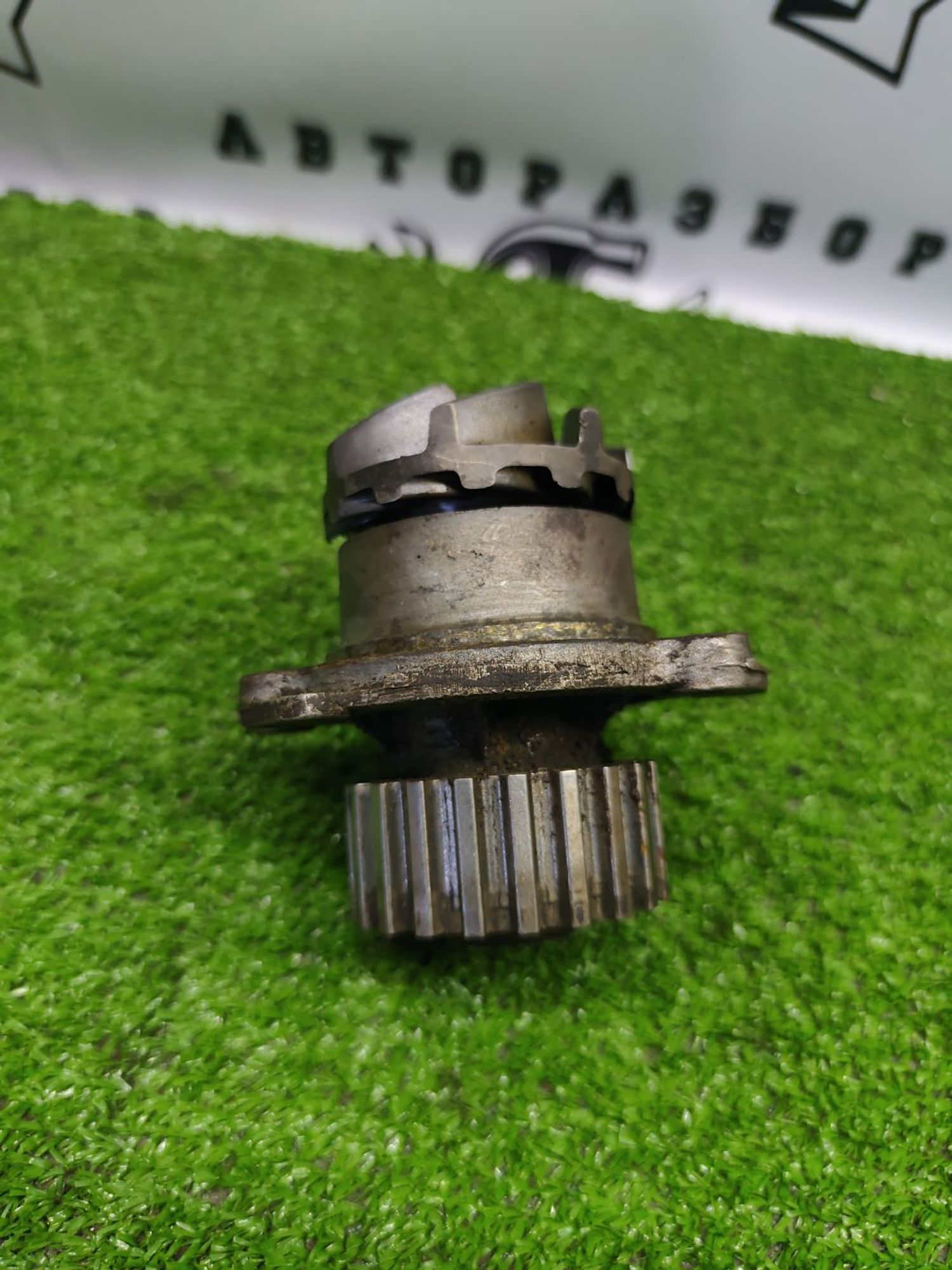 https://ycs.partsauto.market/partsauto-images/thmbs/userImages/cca1856e256b5441544f9aba03b424a6/part/d6a8f0fb-442d-4494-b727-7da955be6853_1781696081798.jpg