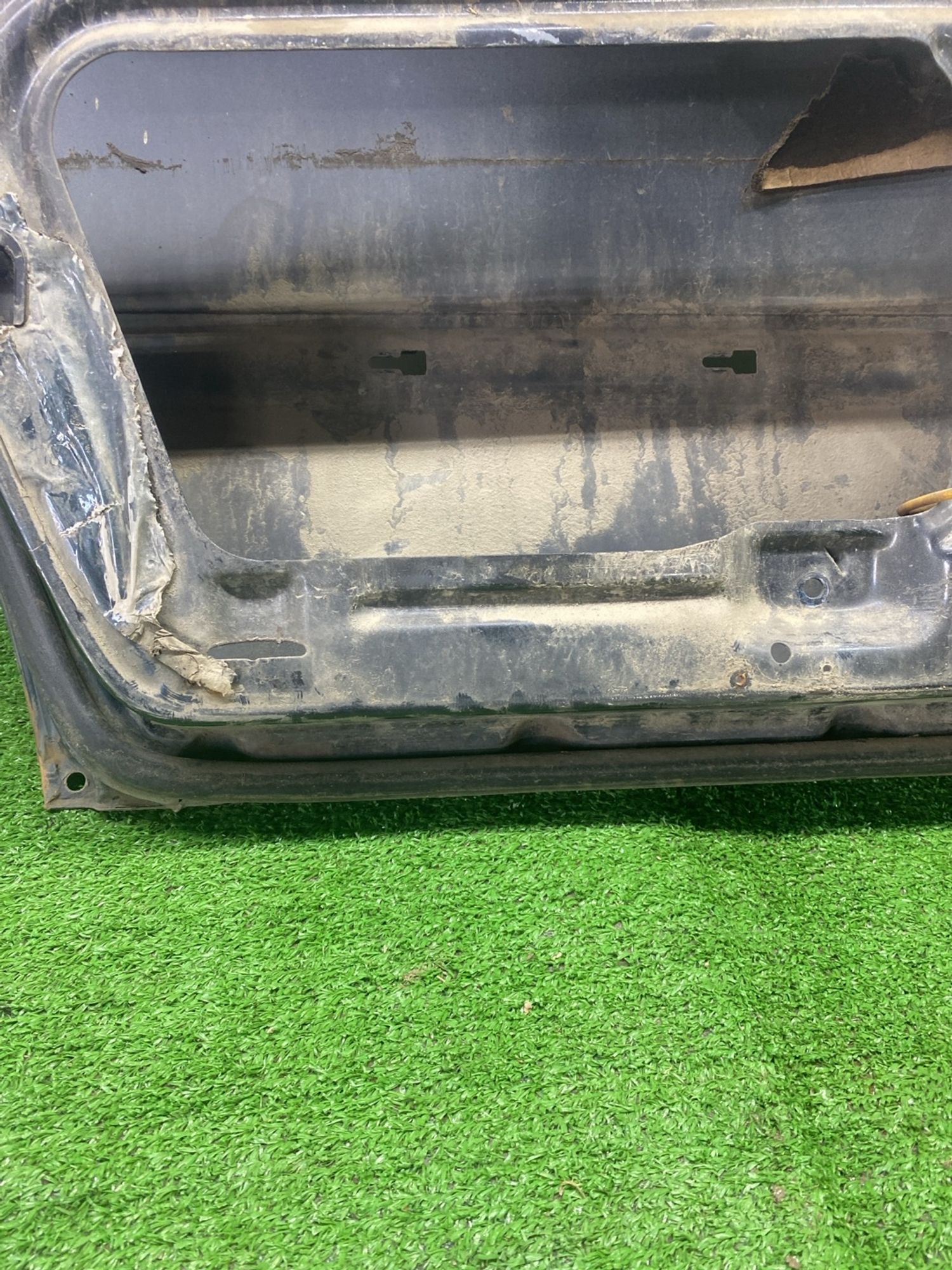 https://ycs.partsauto.market/partsauto-images/thmbs/userImages/cca1856e256b5441544f9aba03b424a6/part/d74f93c5-4daa-48fd-b519-a3eed6137105_1783937056650.jpg