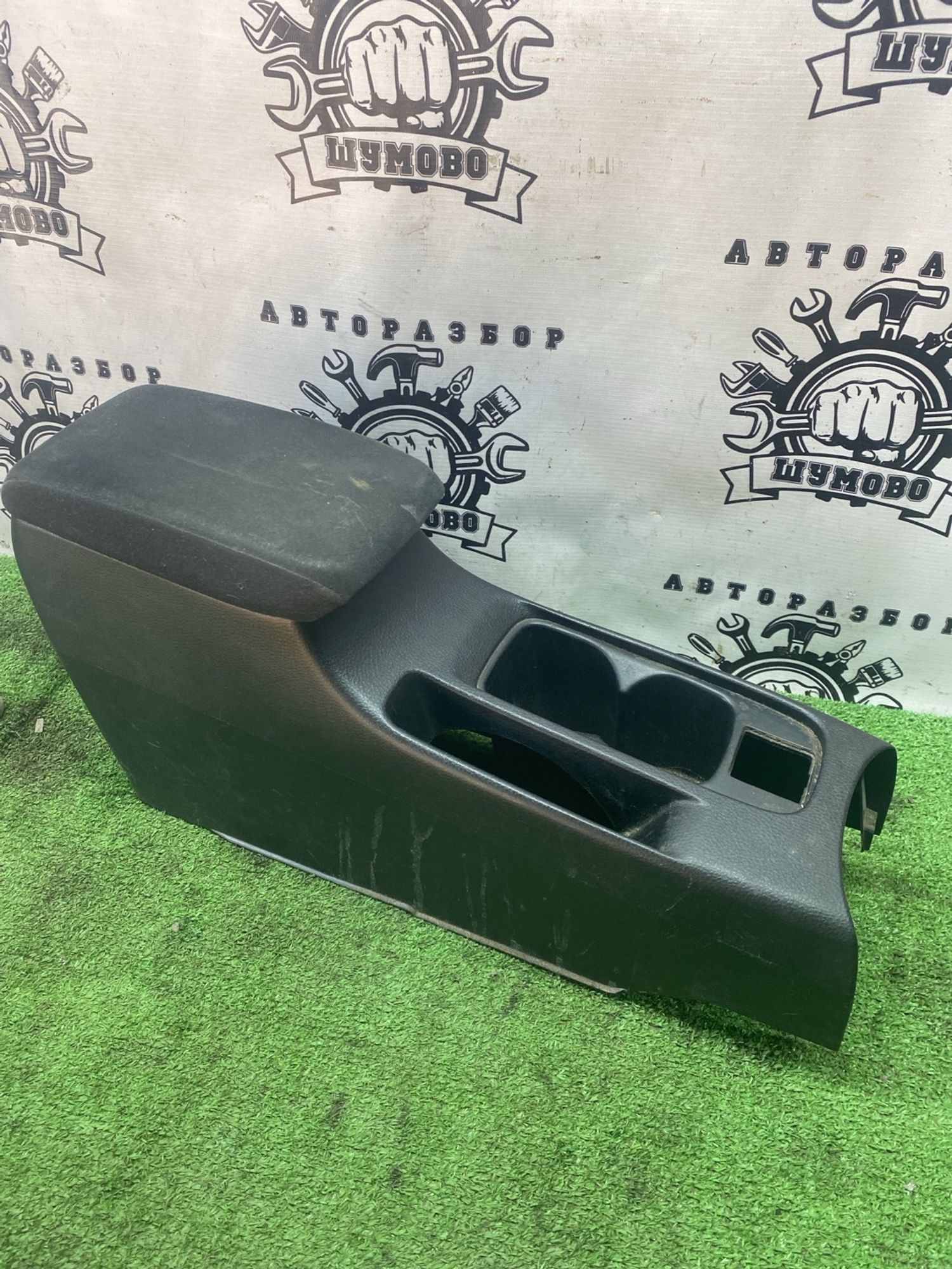 https://ycs.partsauto.market/partsauto-images/thmbs/userImages/cca1856e256b5441544f9aba03b424a6/part/d7828de7-5f3b-4c96-8ffd-425b9b72b71f_1779432337621.jpg