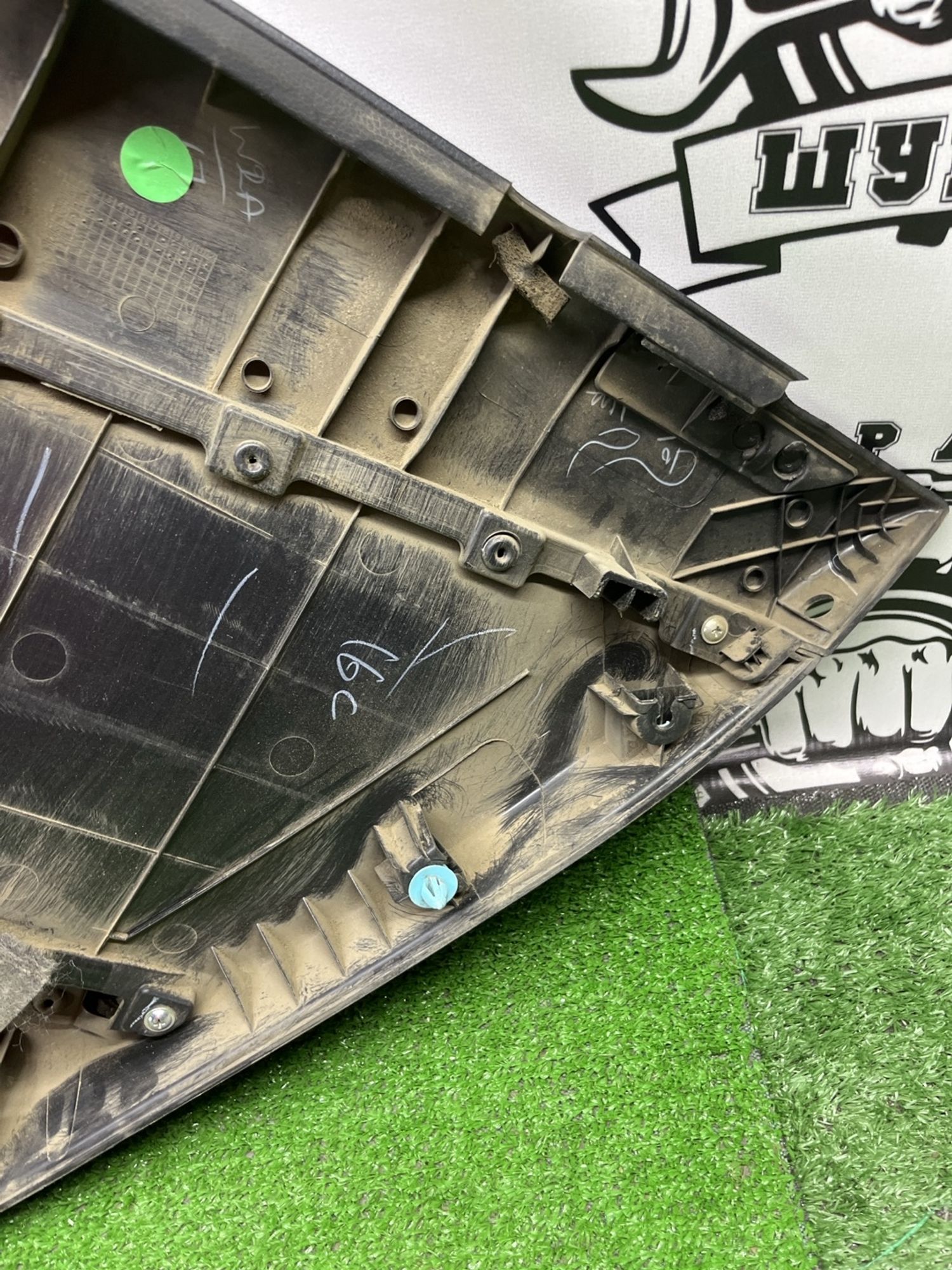 https://ycs.partsauto.market/partsauto-images/thmbs/userImages/cca1856e256b5441544f9aba03b424a6/part/d82c14b0-a7f5-4f73-b514-ba65a4c08f1f_1782571484897.jpg