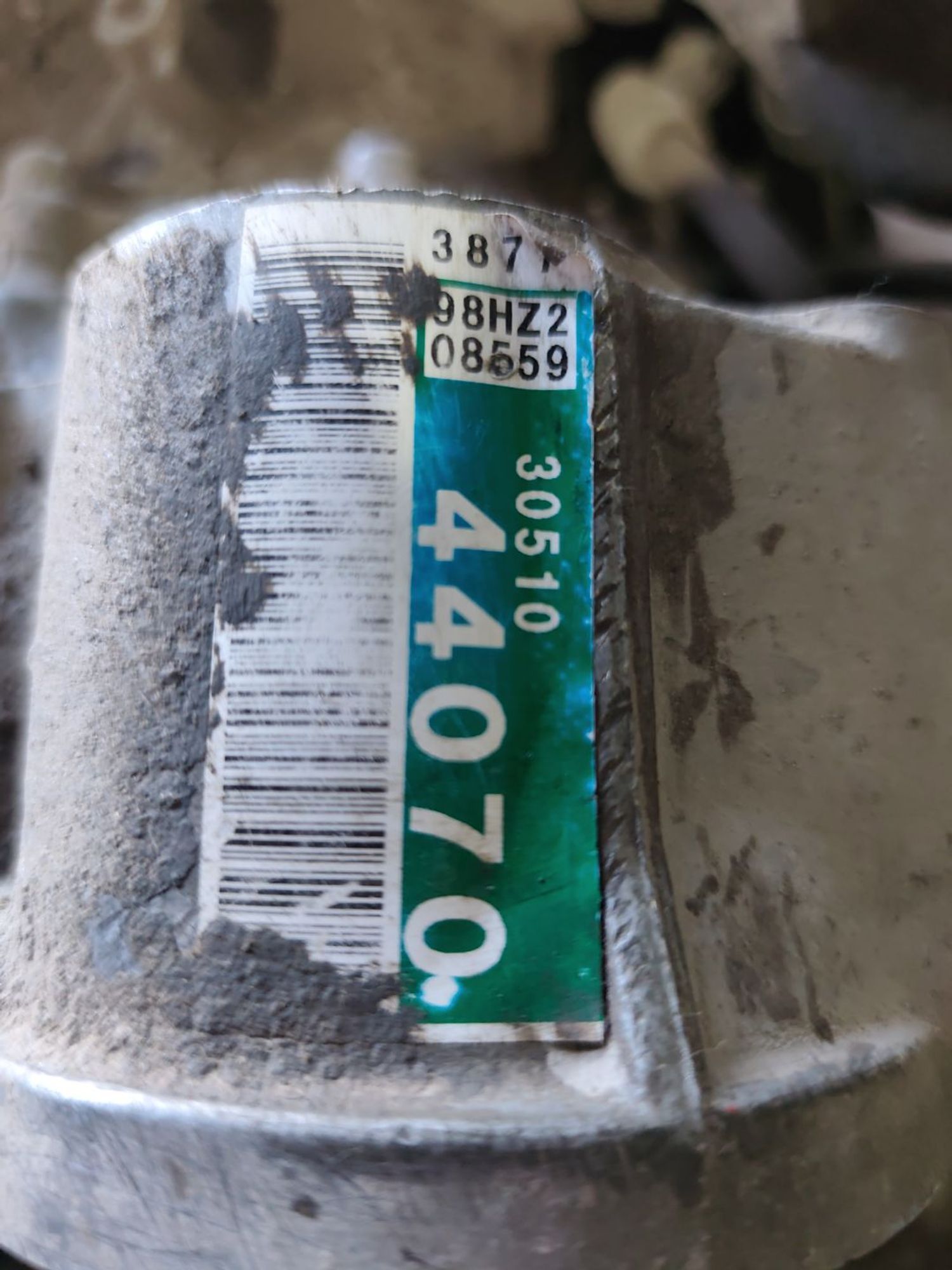 https://ycs.partsauto.market/partsauto-images/thmbs/userImages/cca1856e256b5441544f9aba03b424a6/part/d8780ad2-5e1e-4697-8238-c870950ac1cb_1778070291411.jpg