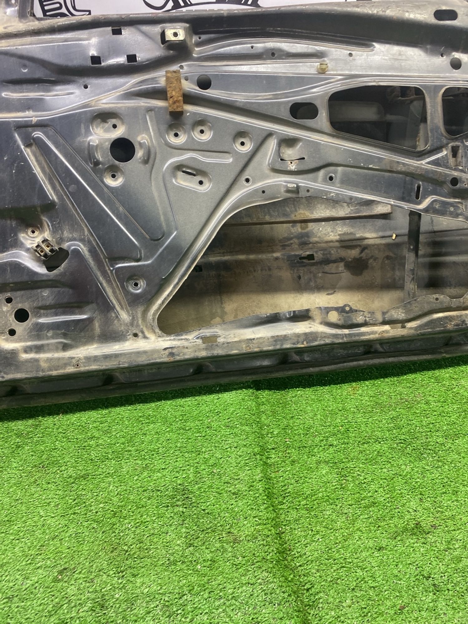 https://ycs.partsauto.market/partsauto-images/thmbs/userImages/cca1856e256b5441544f9aba03b424a6/part/d8e56193-181d-4df7-ac8b-327b298f253f_1783681280812.jpg