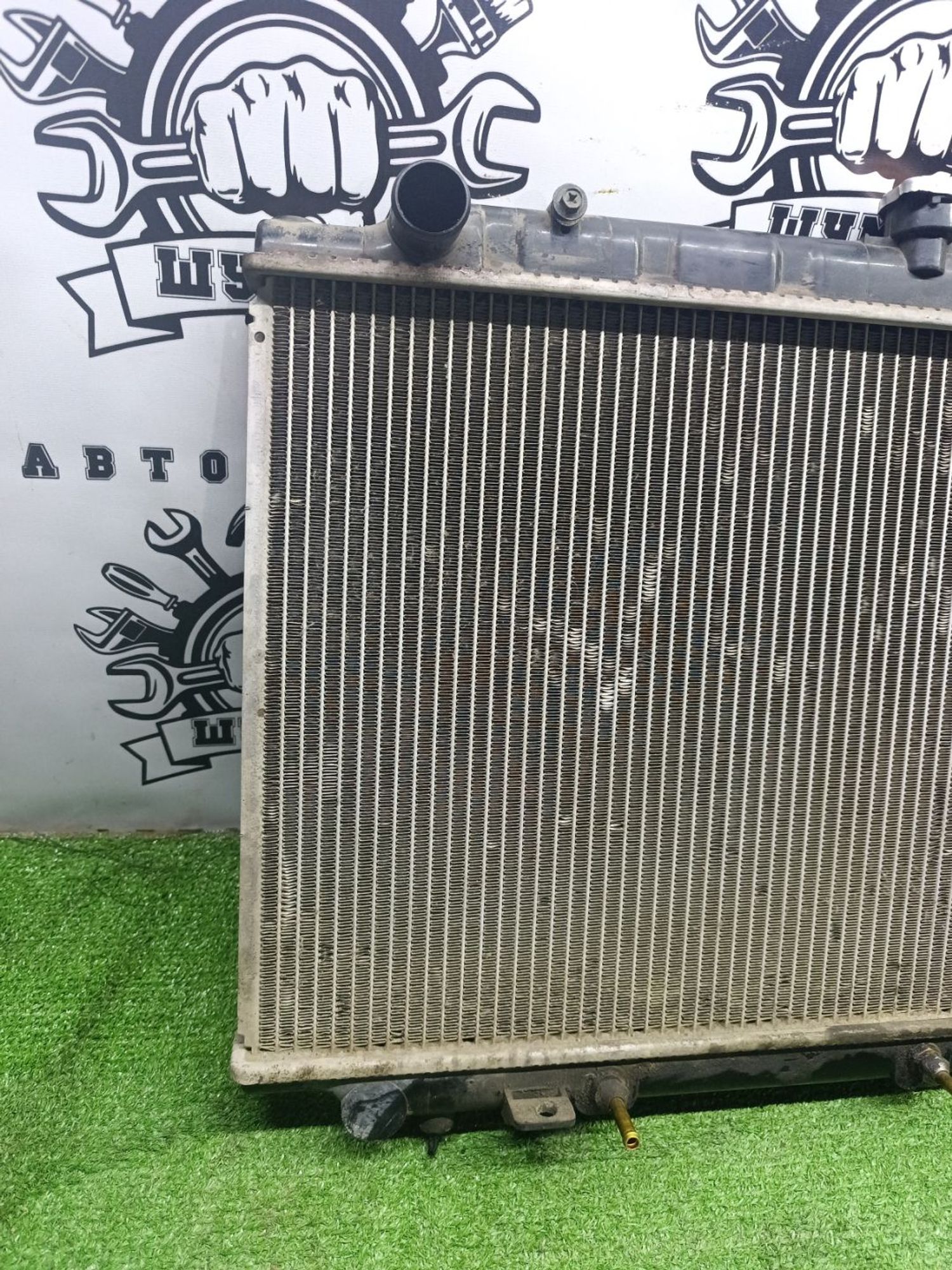 https://ycs.partsauto.market/partsauto-images/thmbs/userImages/cca1856e256b5441544f9aba03b424a6/part/d8e88c70-2a24-4d1e-8f01-634e7cd3b804_1789384766028.jpg