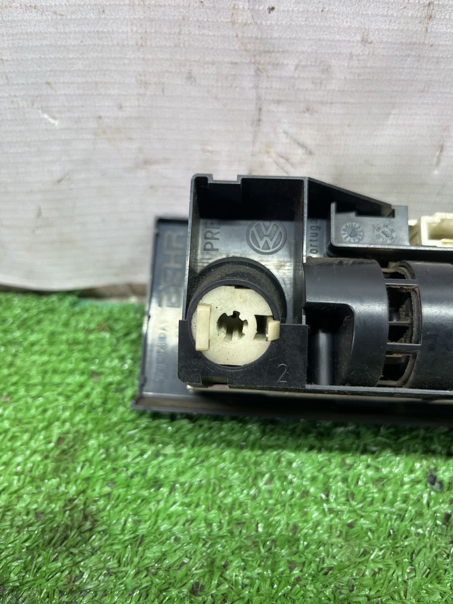 https://ycs.partsauto.market/partsauto-images/thmbs/userImages/cca1856e256b5441544f9aba03b424a6/part/d9a58bf2-81ef-4f7a-b94b-5b2d0c83d3ea_1777191336509.jpg