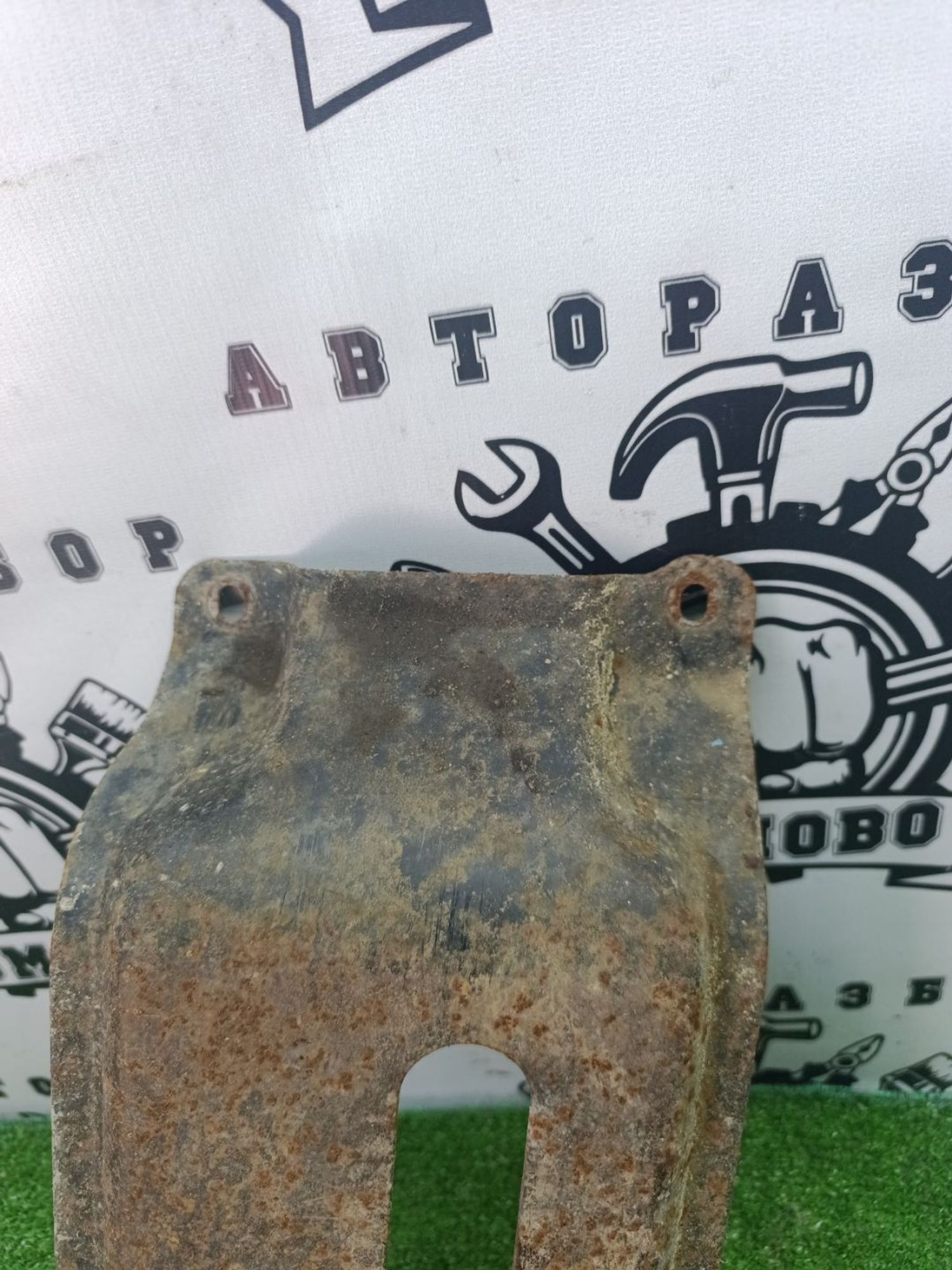 https://ycs.partsauto.market/partsauto-images/thmbs/userImages/cca1856e256b5441544f9aba03b424a6/part/dac9ce88-6814-432d-99dc-b066ec277ccc_1787385981546.jpg