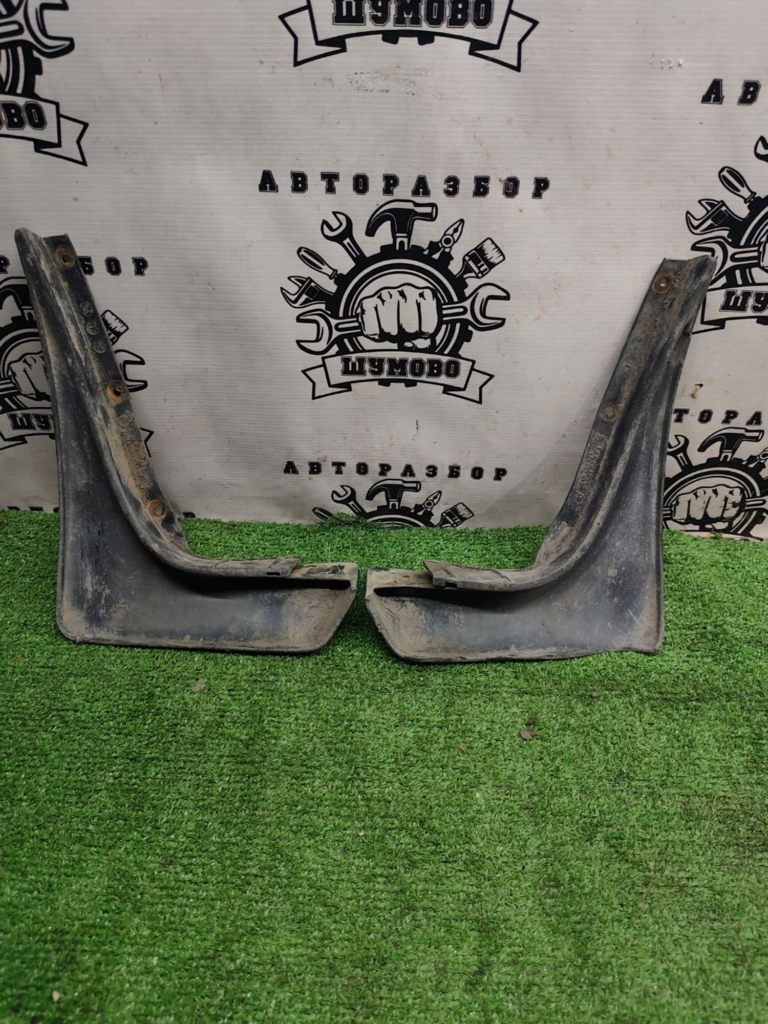 https://ycs.partsauto.market/partsauto-images/thmbs/userImages/cca1856e256b5441544f9aba03b424a6/part/dc601cbd-4f45-4091-8bd9-b07cae5b688e_1777282496411.jpg