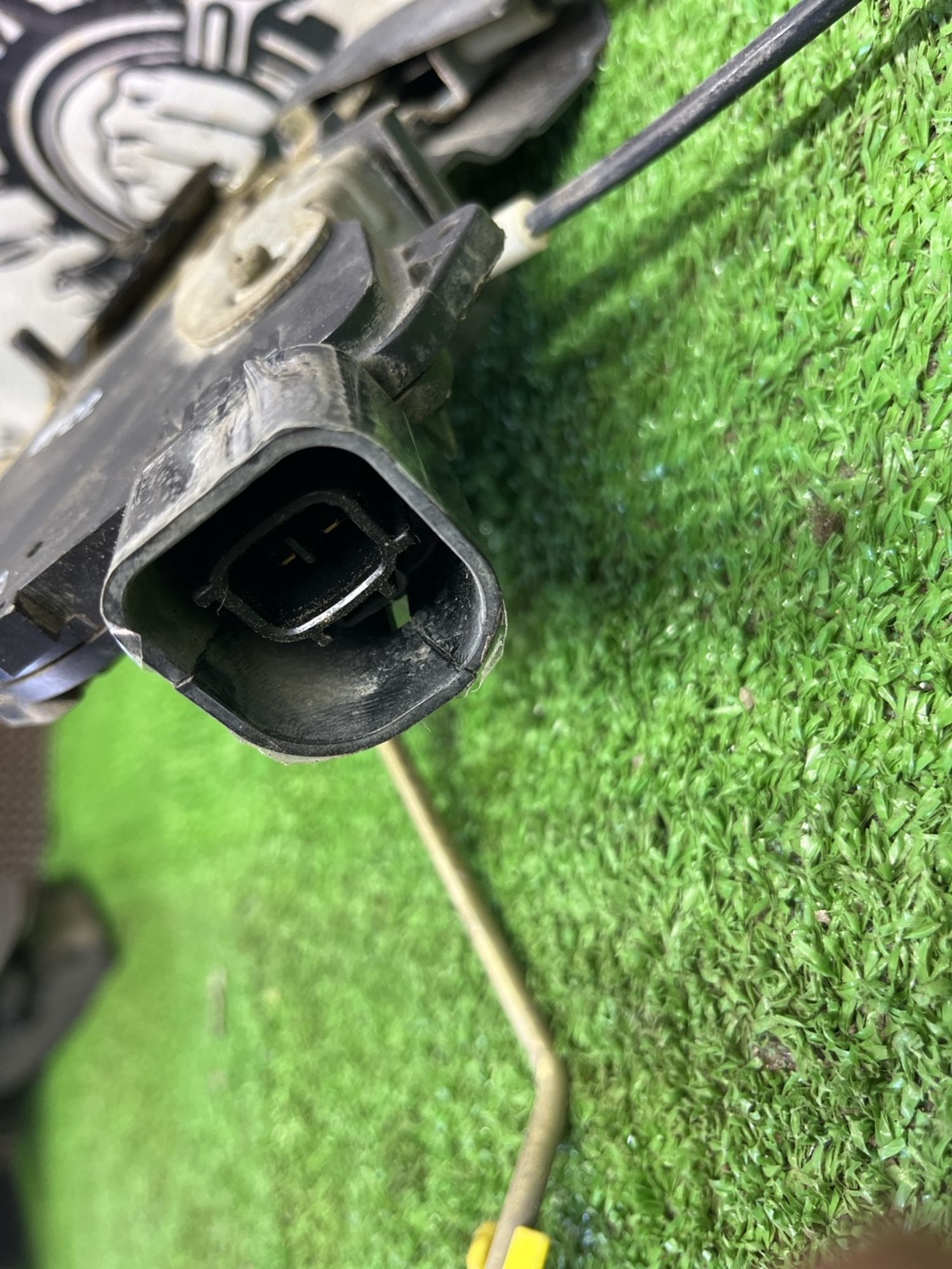 https://ycs.partsauto.market/partsauto-images/thmbs/userImages/cca1856e256b5441544f9aba03b424a6/part/dc8ac76a-5d38-43e8-9e72-80df1036b698_1775041555638.jpg