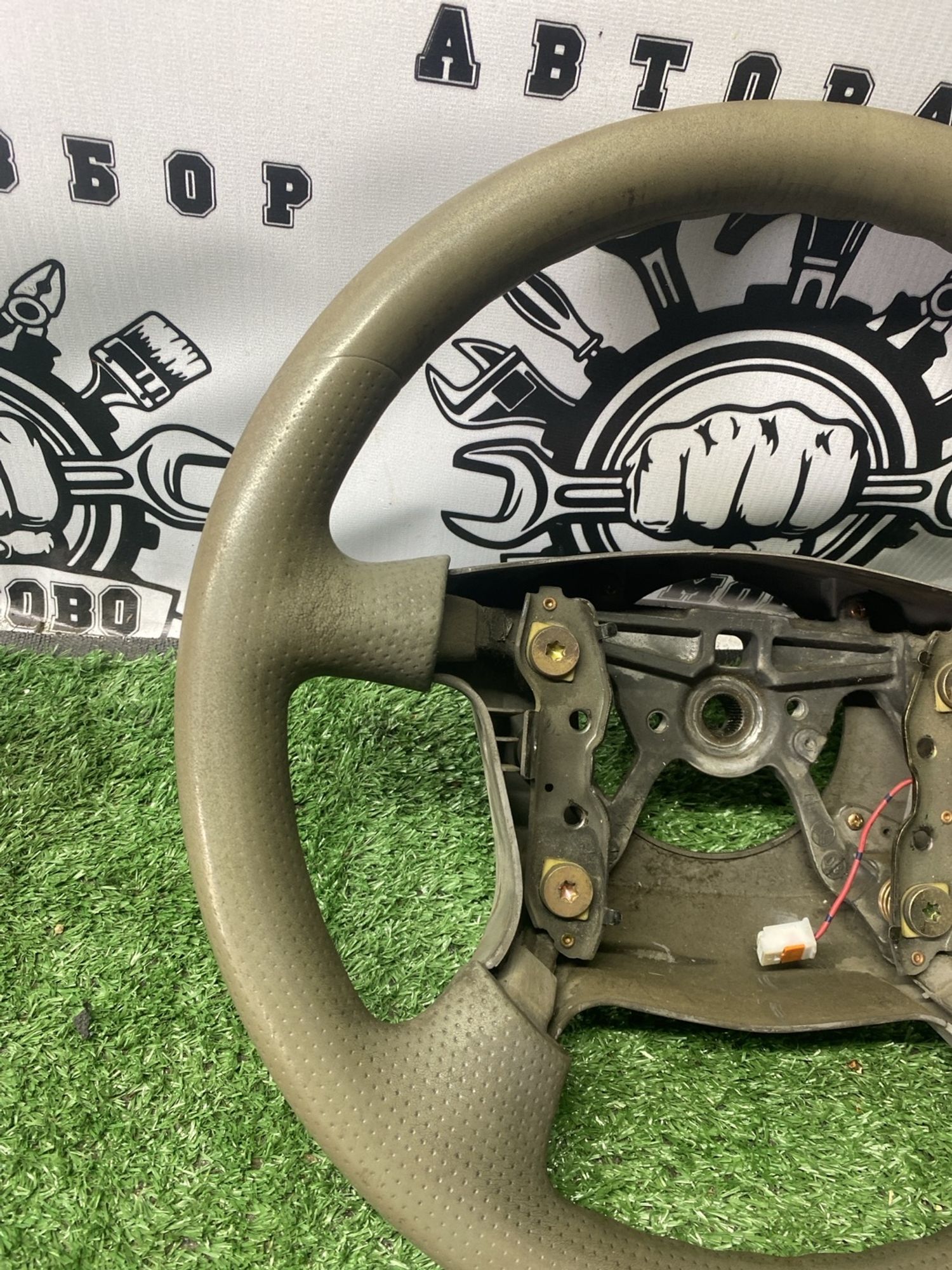 https://ycs.partsauto.market/partsauto-images/thmbs/userImages/cca1856e256b5441544f9aba03b424a6/part/de85838d-fd33-4ac3-a010-1500a3e29295_1785325289888.jpg