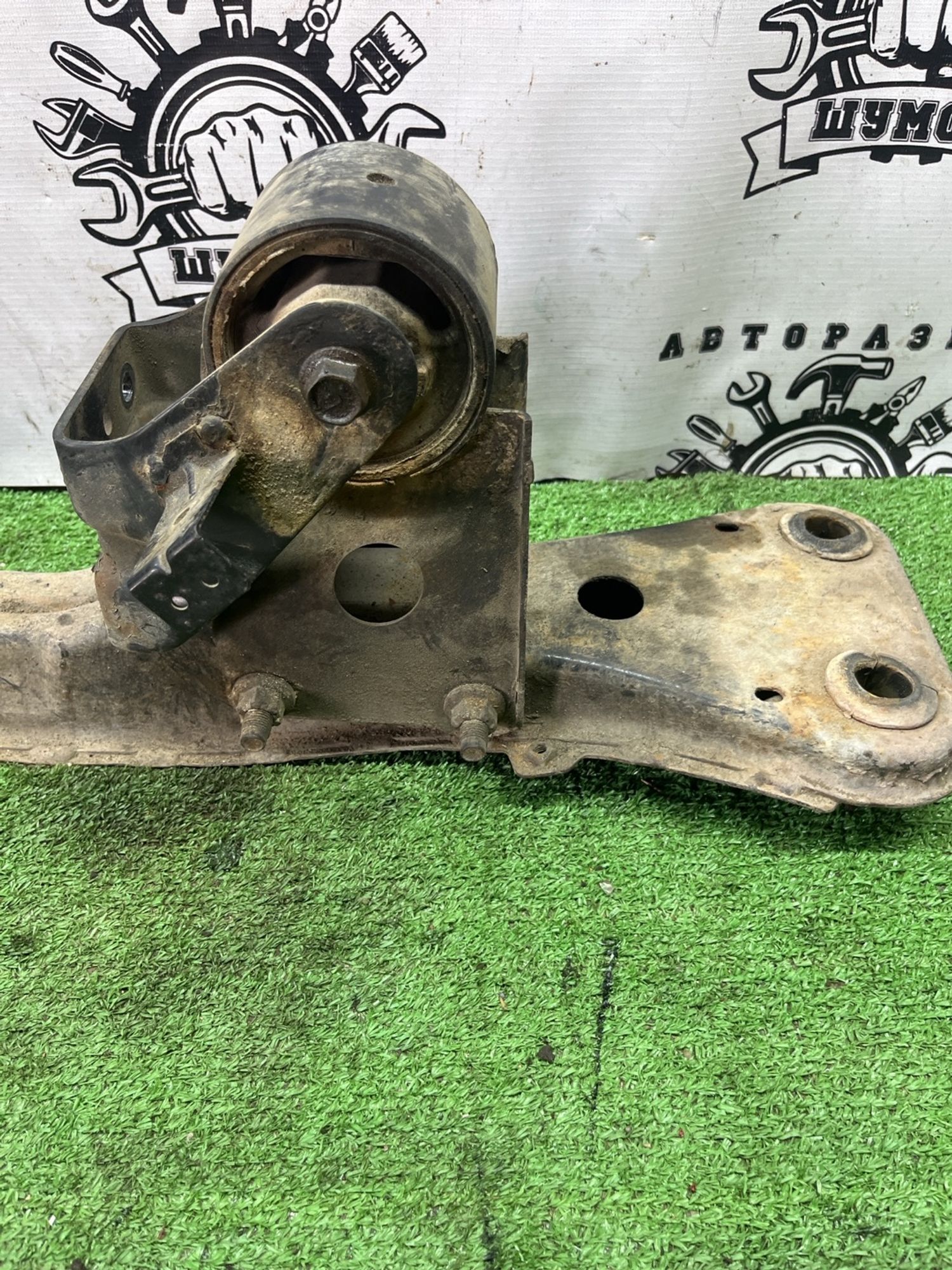 https://ycs.partsauto.market/partsauto-images/thmbs/userImages/cca1856e256b5441544f9aba03b424a6/part/deec0598-d3f0-4877-85d8-c6dfe31f6132_1778235927253.jpg
