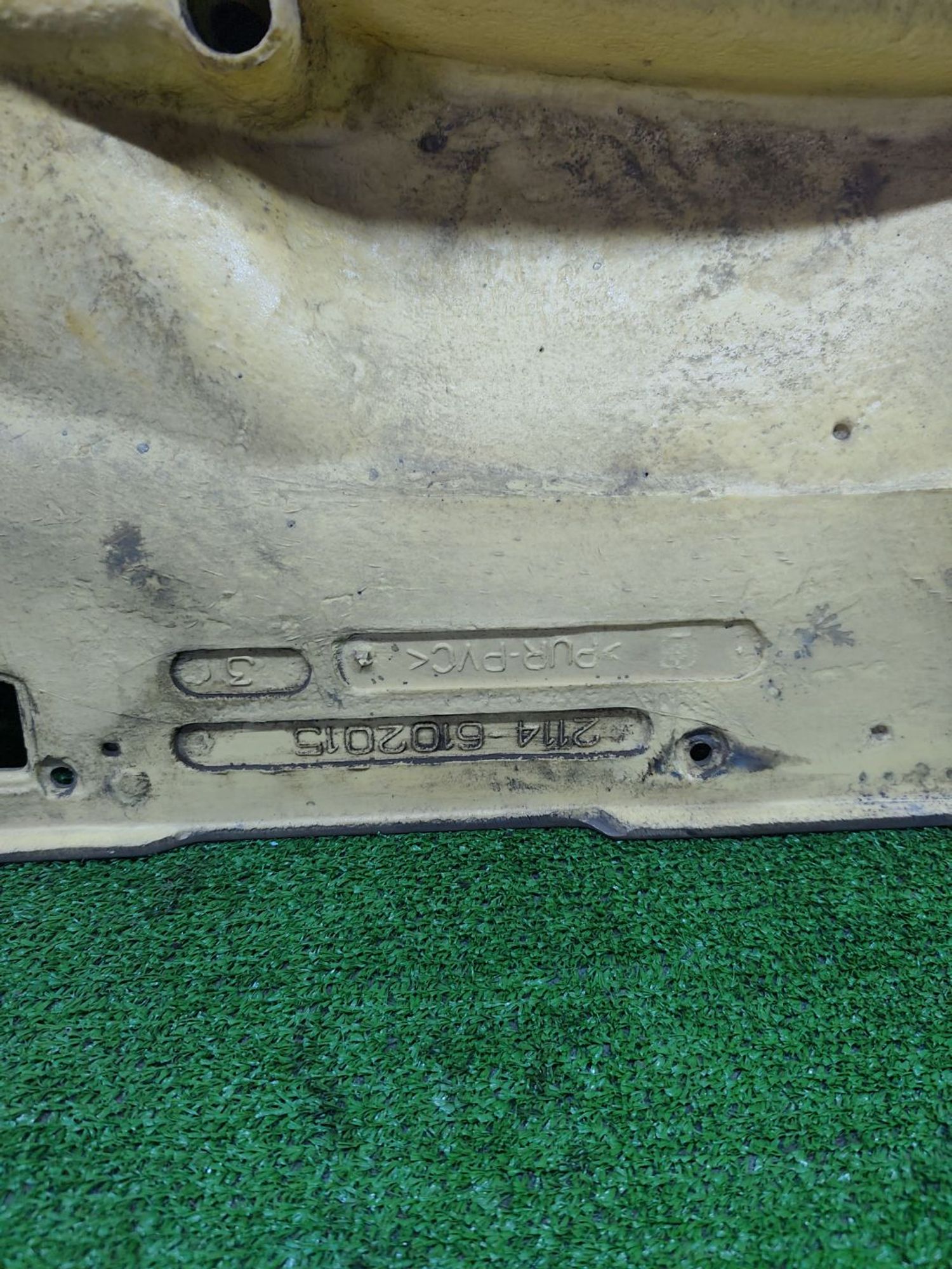 https://ycs.partsauto.market/partsauto-images/thmbs/userImages/cca1856e256b5441544f9aba03b424a6/part/df6189fc-7746-4f08-a238-c08e235c59b7_1781169452670.jpg