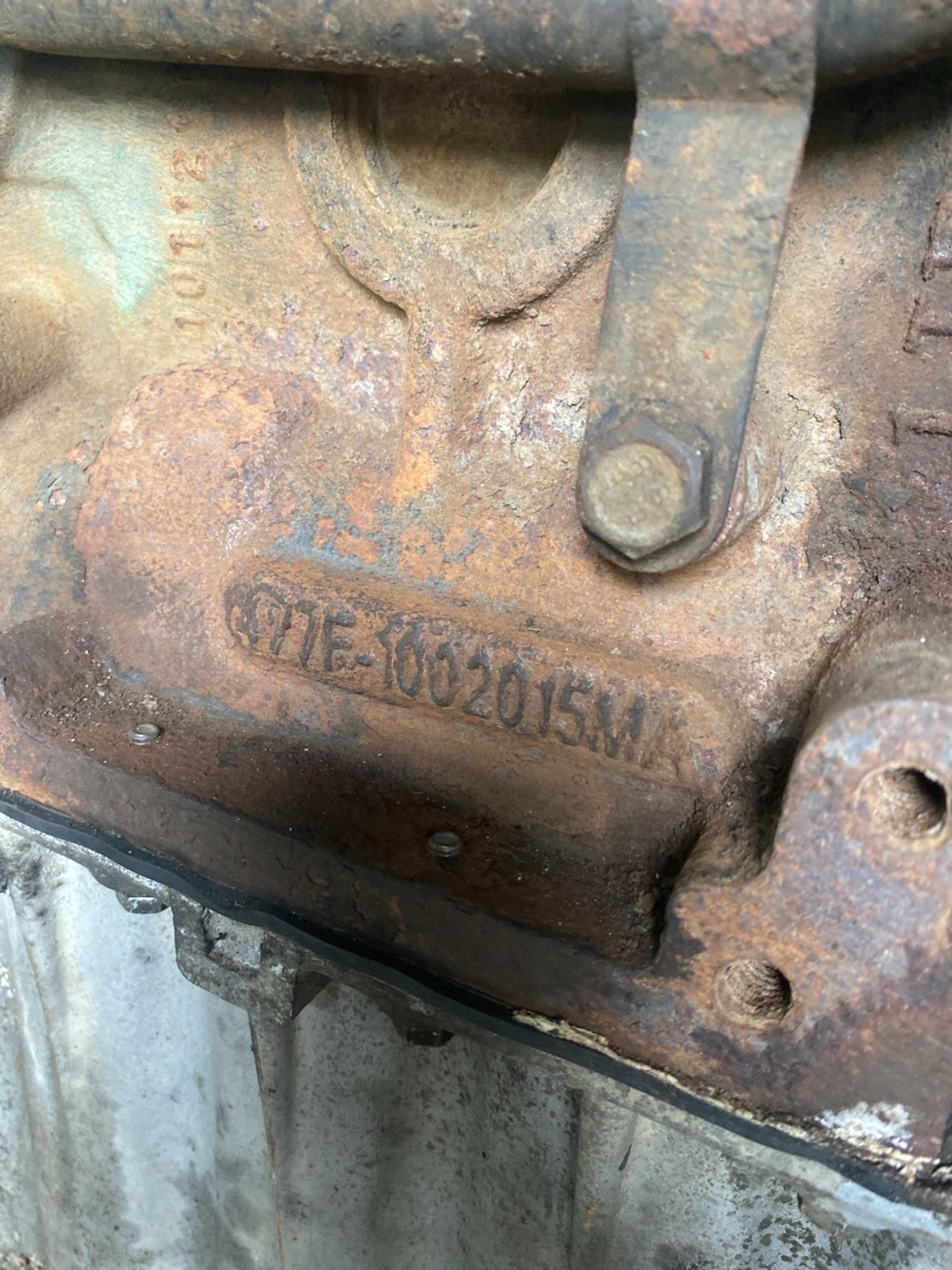 https://ycs.partsauto.market/partsauto-images/thmbs/userImages/cca1856e256b5441544f9aba03b424a6/part/e000124a-e8de-42f0-a854-569cb0c9a574_1780921775758.jpg