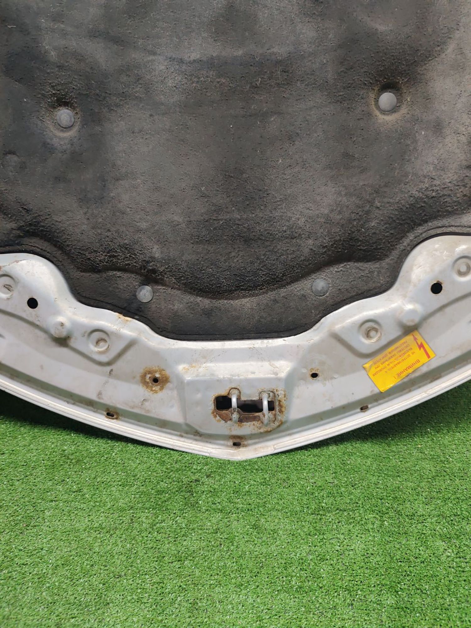 https://ycs.partsauto.market/partsauto-images/thmbs/userImages/cca1856e256b5441544f9aba03b424a6/part/e09e3b7b-c481-4873-9965-7f1148a1fb2b_1780742613656.jpg