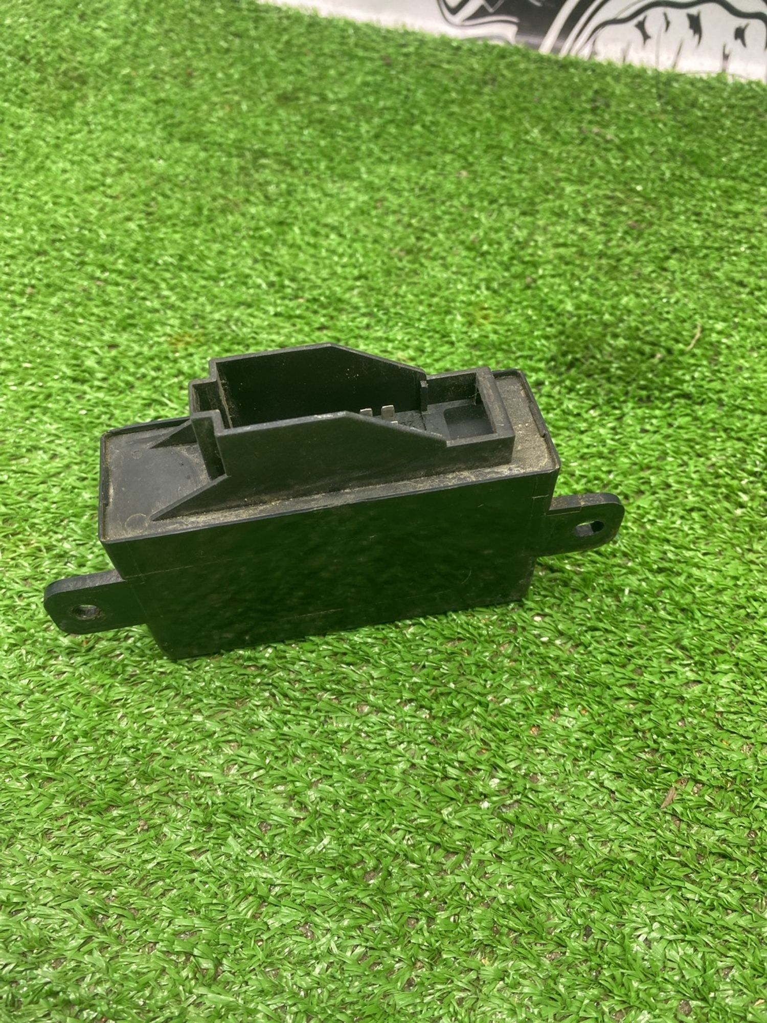 https://ycs.partsauto.market/partsauto-images/thmbs/userImages/cca1856e256b5441544f9aba03b424a6/part/e0f4dbce-97ad-494d-b7dd-d58b49695d59_1784285619730.jpg