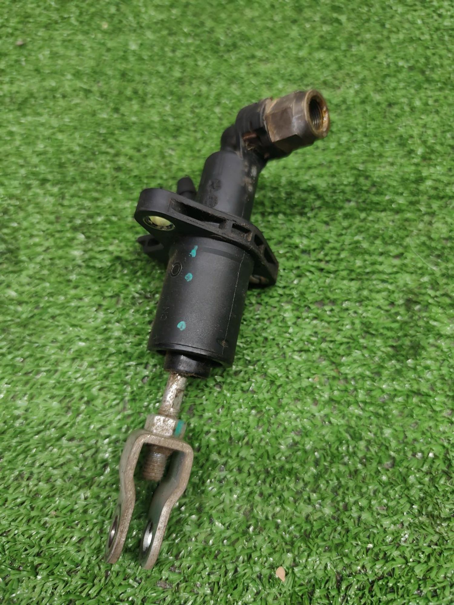 https://ycs.partsauto.market/partsauto-images/thmbs/userImages/cca1856e256b5441544f9aba03b424a6/part/e1233de0-bc85-418f-95c0-a8bec97d8a53_1781007012042.jpg