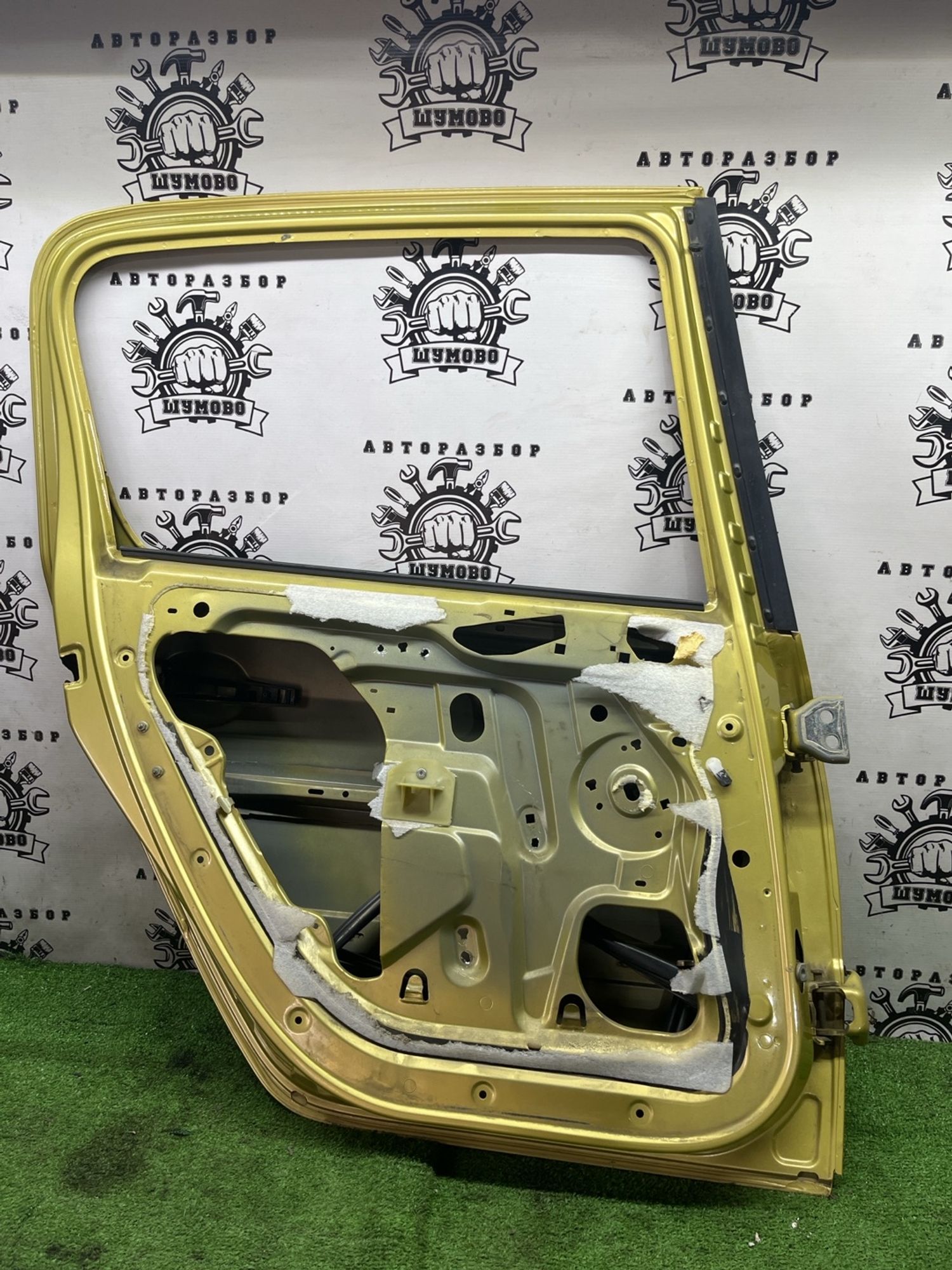 https://ycs.partsauto.market/partsauto-images/thmbs/userImages/cca1856e256b5441544f9aba03b424a6/part/e1423d9f-0eae-439f-85c8-62180d5da2ec_1777540525993.jpg