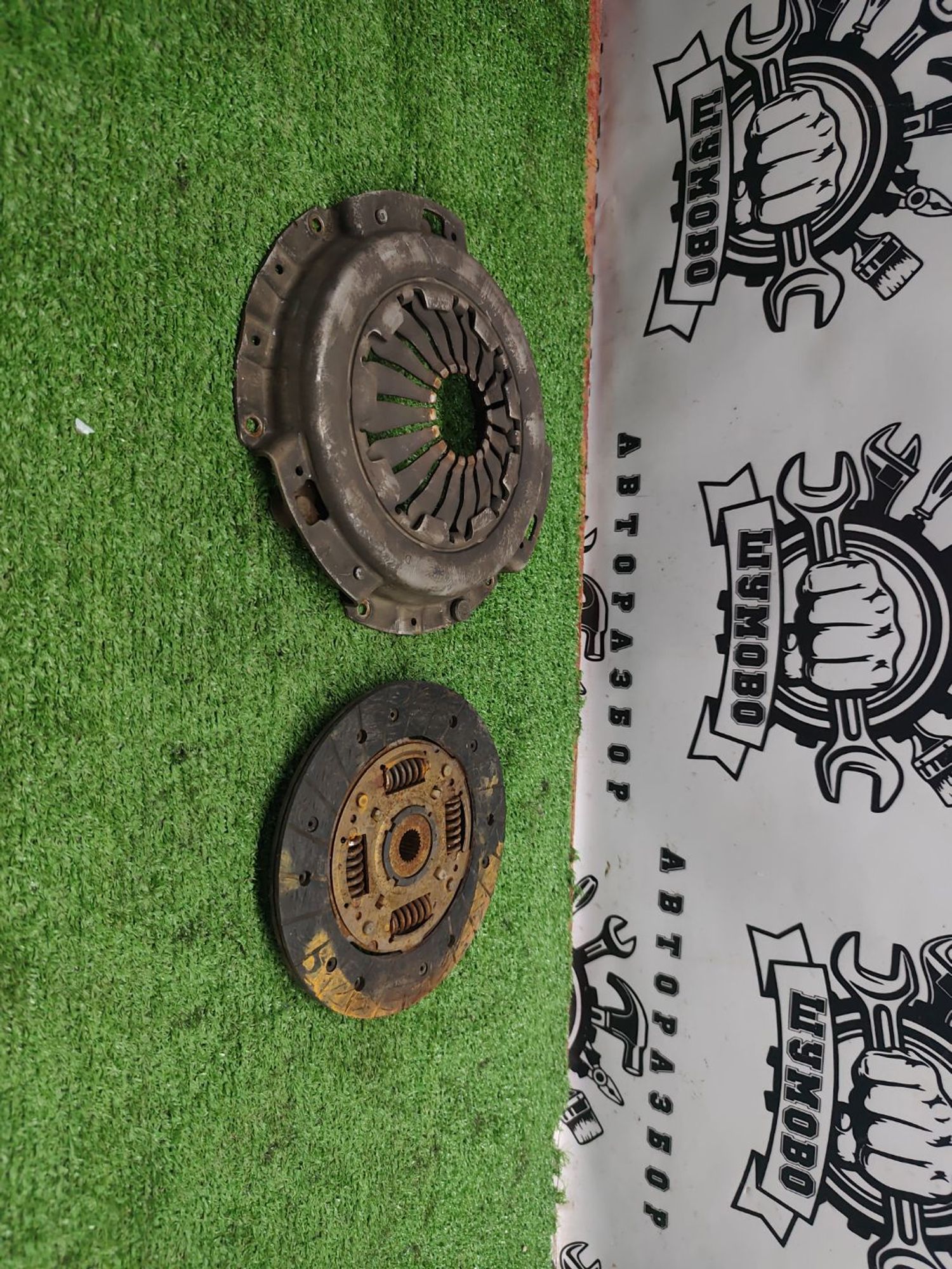 https://ycs.partsauto.market/partsauto-images/thmbs/userImages/cca1856e256b5441544f9aba03b424a6/part/e3355b67-8159-4ab8-9217-00c9114d8de8_1787220122547.jpg