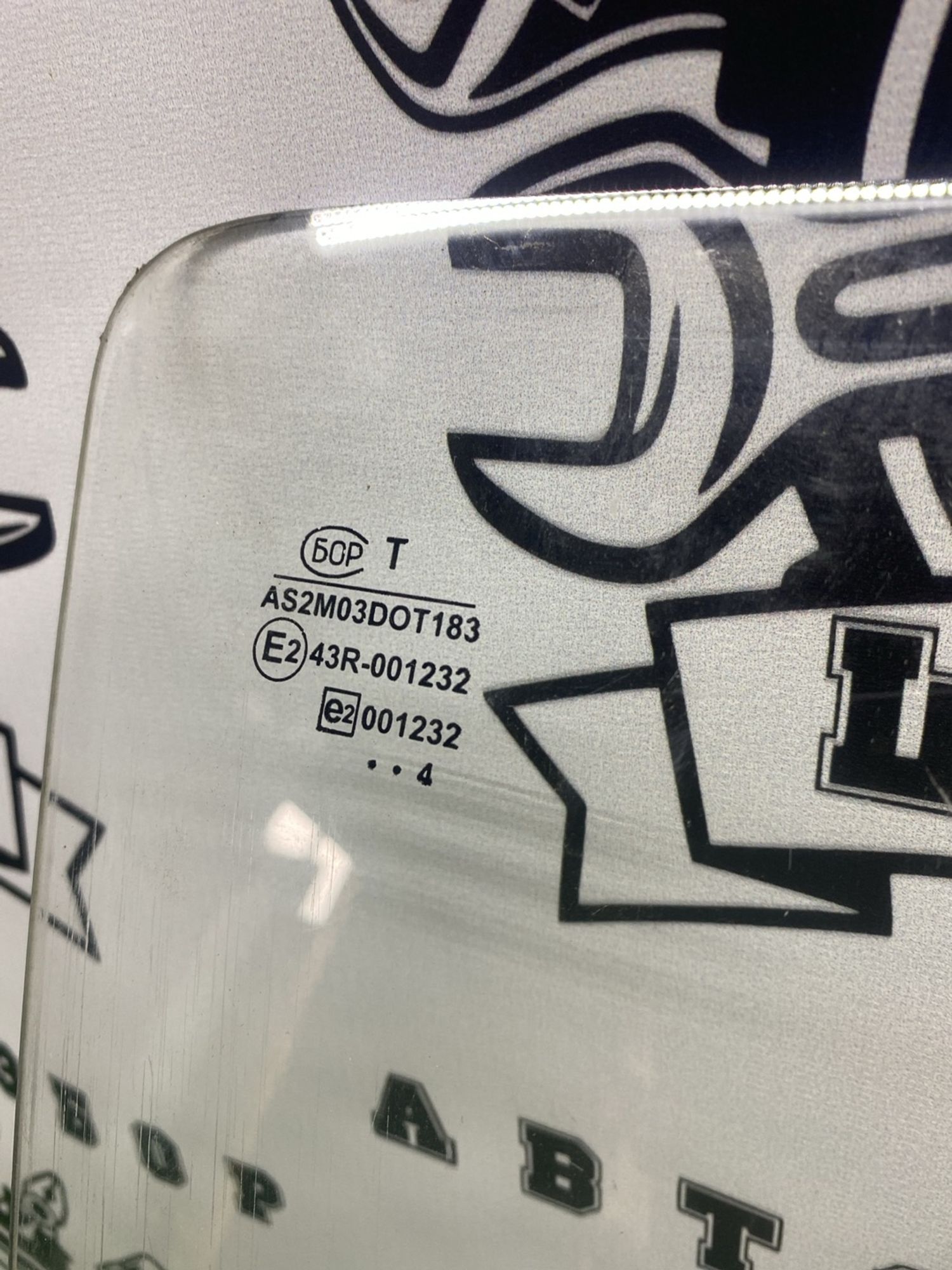 https://ycs.partsauto.market/partsauto-images/thmbs/userImages/cca1856e256b5441544f9aba03b424a6/part/e3a305ec-9f05-46e3-a69c-a3cbd69304ce_1781512646611.jpg