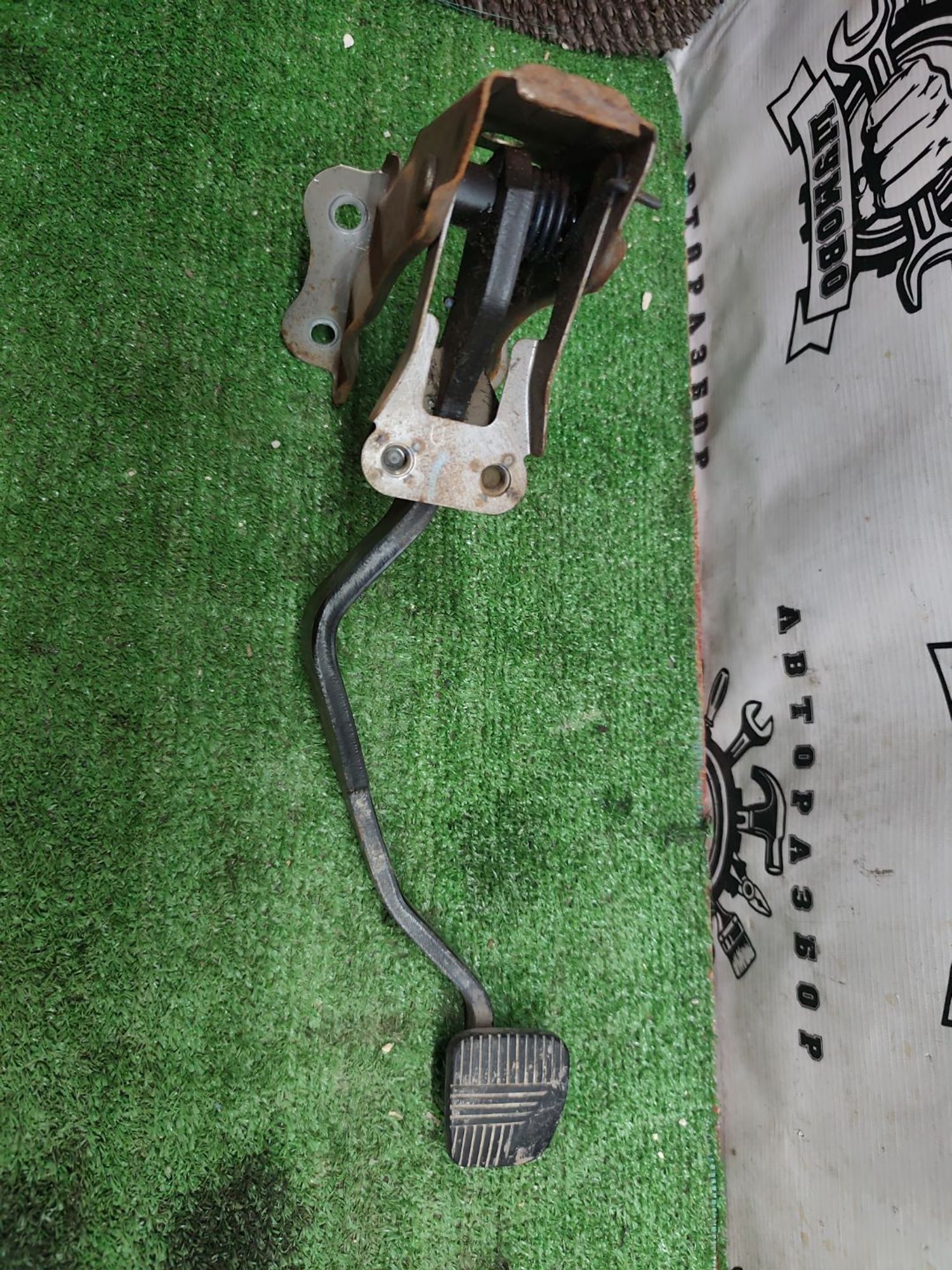 https://ycs.partsauto.market/partsauto-images/thmbs/userImages/cca1856e256b5441544f9aba03b424a6/part/e3c92608-5718-47ef-a2a0-b6fff651ba8c_1778735663162.jpg