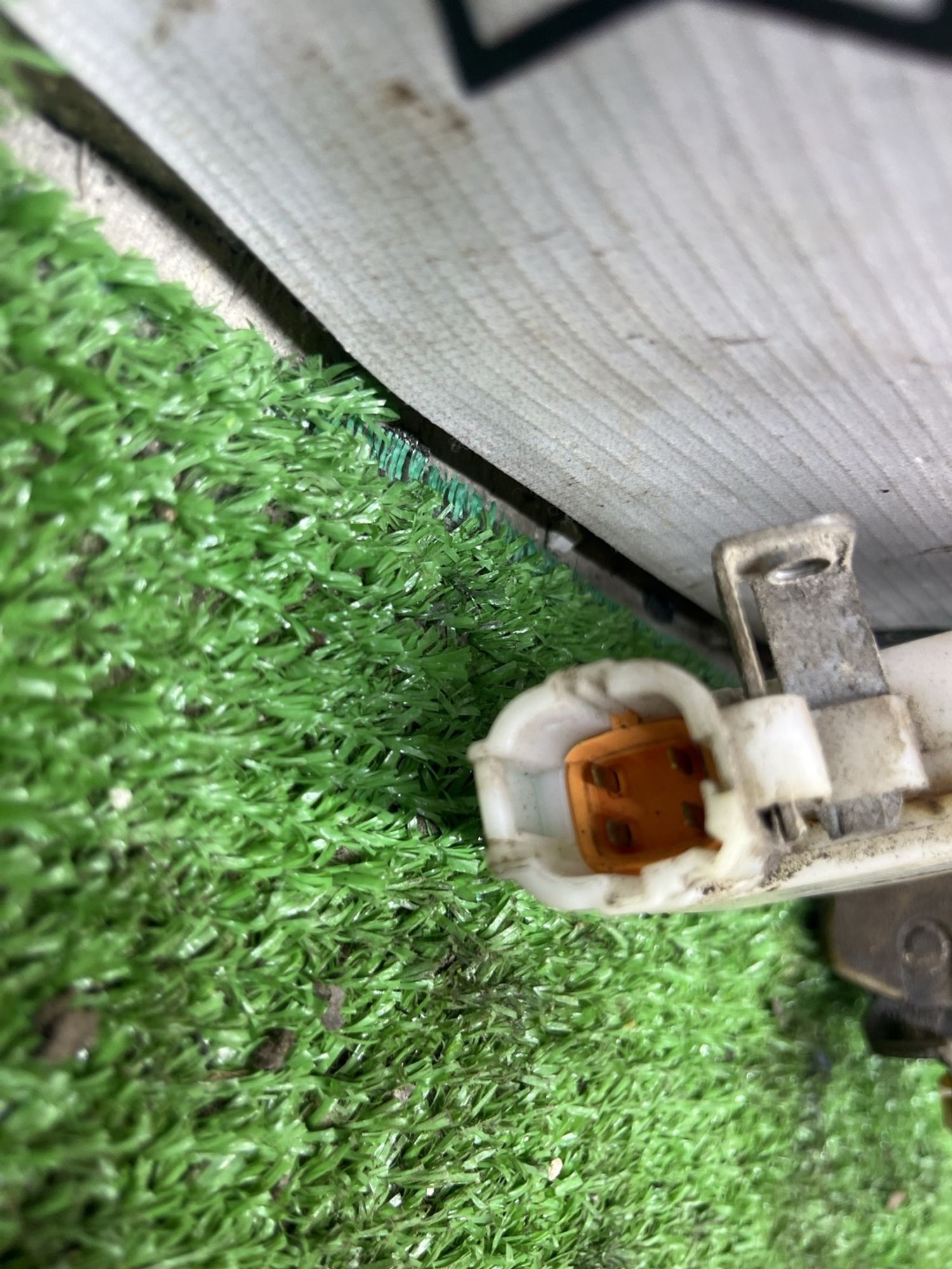 https://ycs.partsauto.market/partsauto-images/thmbs/userImages/cca1856e256b5441544f9aba03b424a6/part/e3f59c88-bbb3-497b-b68a-6b1b37aa8f57_1778233648234.jpg