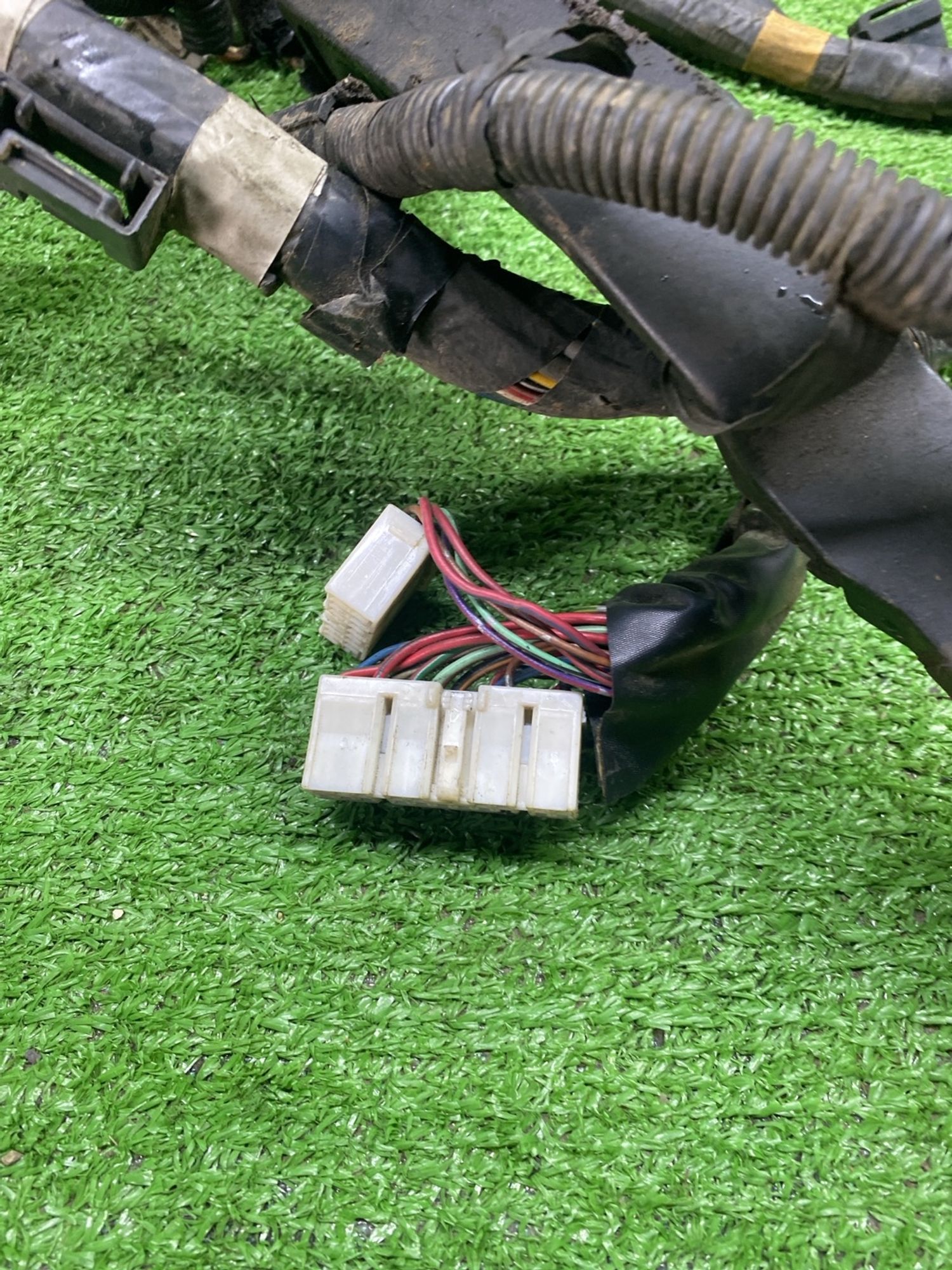 https://ycs.partsauto.market/partsauto-images/thmbs/userImages/cca1856e256b5441544f9aba03b424a6/part/e5a0c751-5dd7-47eb-b8b6-a62558489cc9_1786964081153.jpg