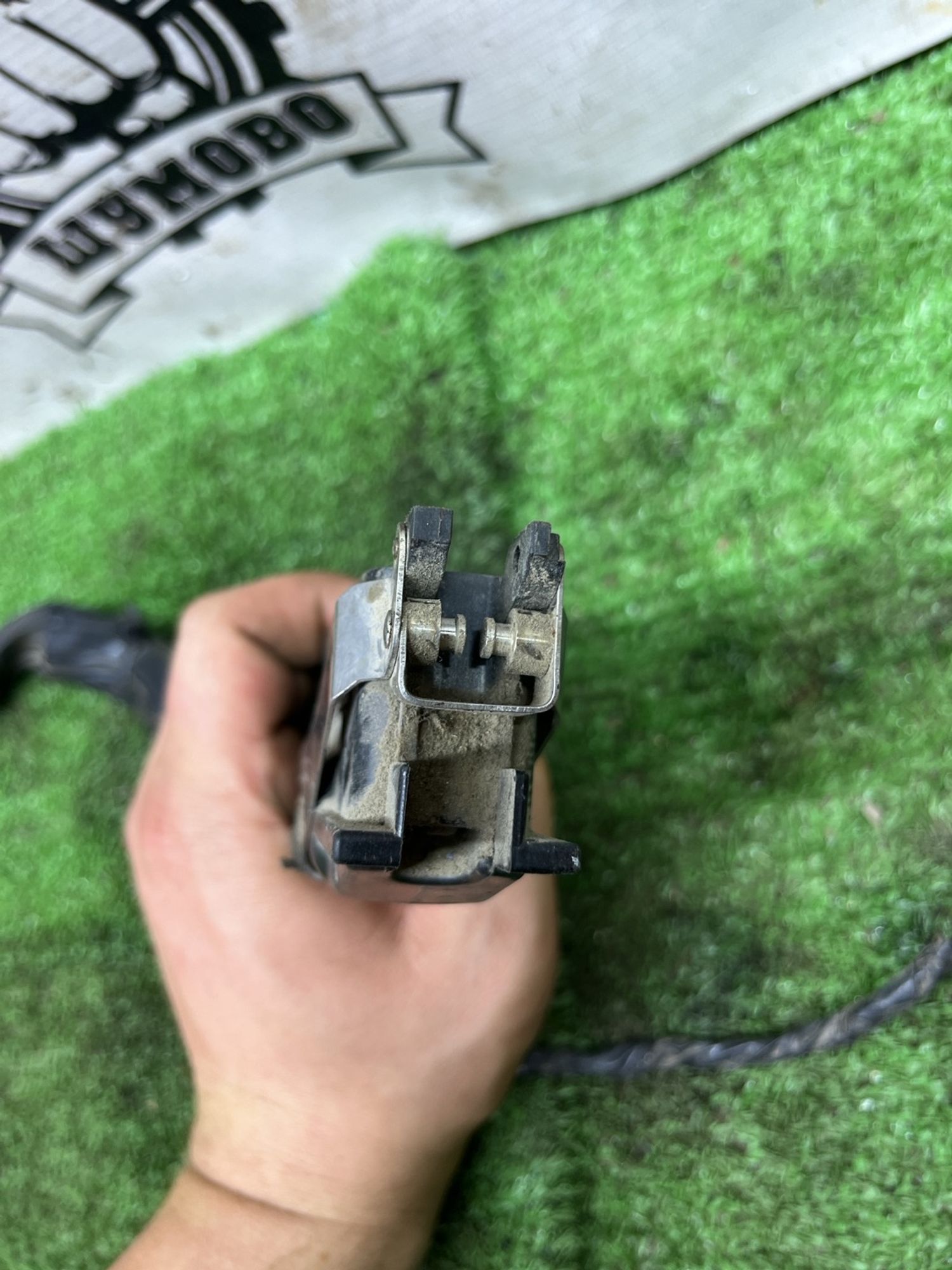 https://ycs.partsauto.market/partsauto-images/thmbs/userImages/cca1856e256b5441544f9aba03b424a6/part/e8a83816-2e1d-40dc-8db7-29492c6ba8c3_1780389567457.jpg