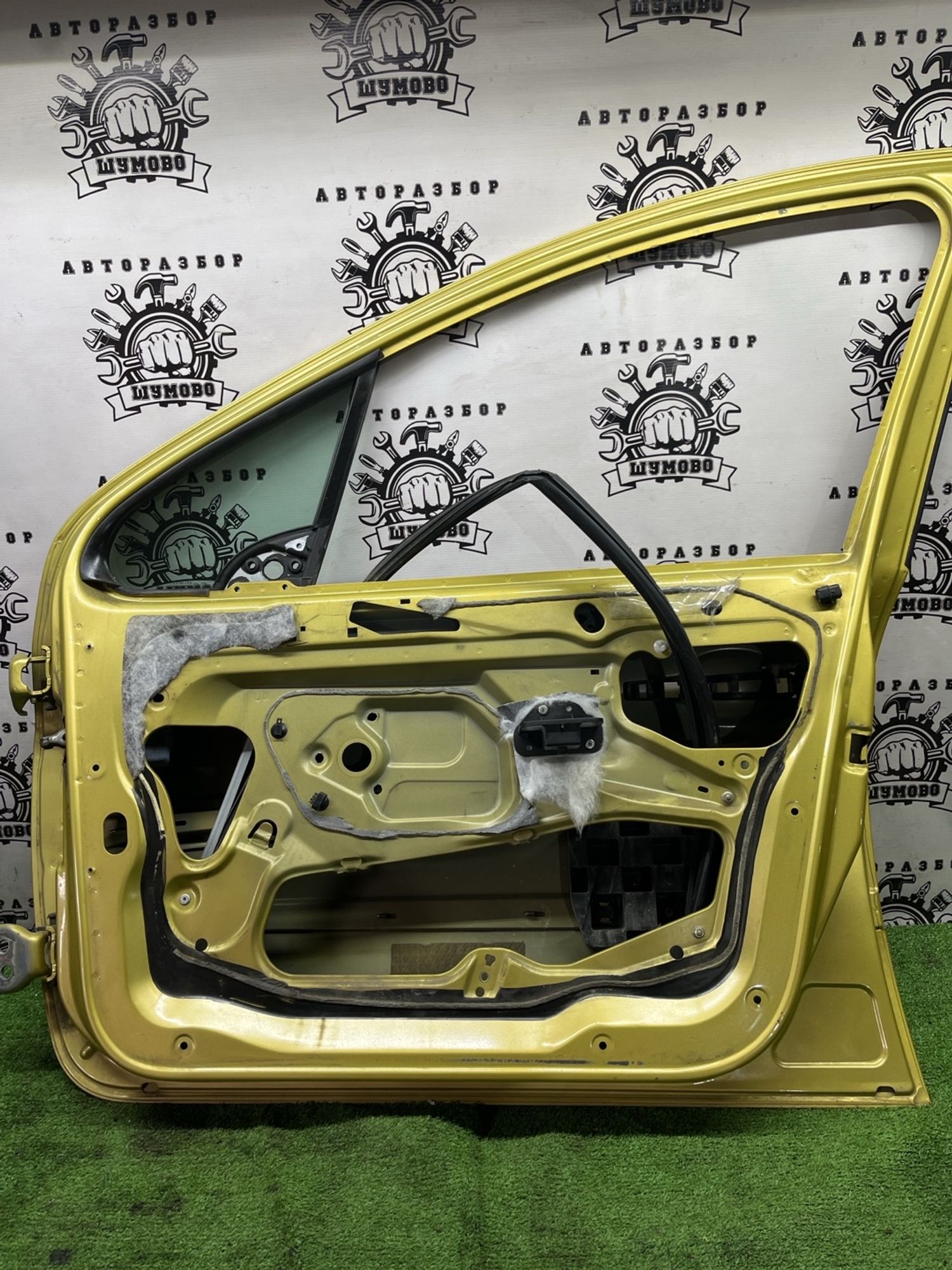 https://ycs.partsauto.market/partsauto-images/thmbs/userImages/cca1856e256b5441544f9aba03b424a6/part/ebba05aa-e96e-4034-bbf2-dcb44c18da81_1777870882634.jpg