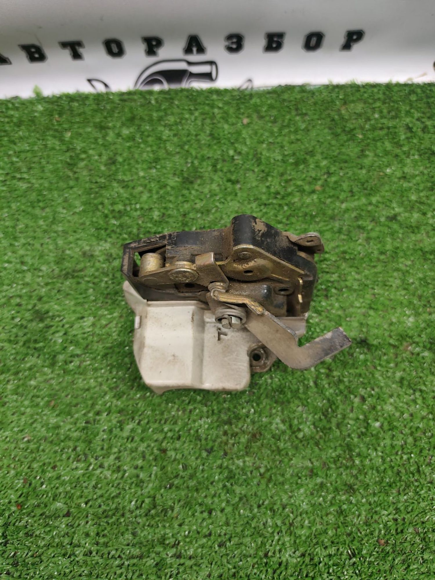 https://ycs.partsauto.market/partsauto-images/thmbs/userImages/cca1856e256b5441544f9aba03b424a6/part/ec50d4f8-a56b-4c88-a20d-742e042a8873_1784017917911.jpg