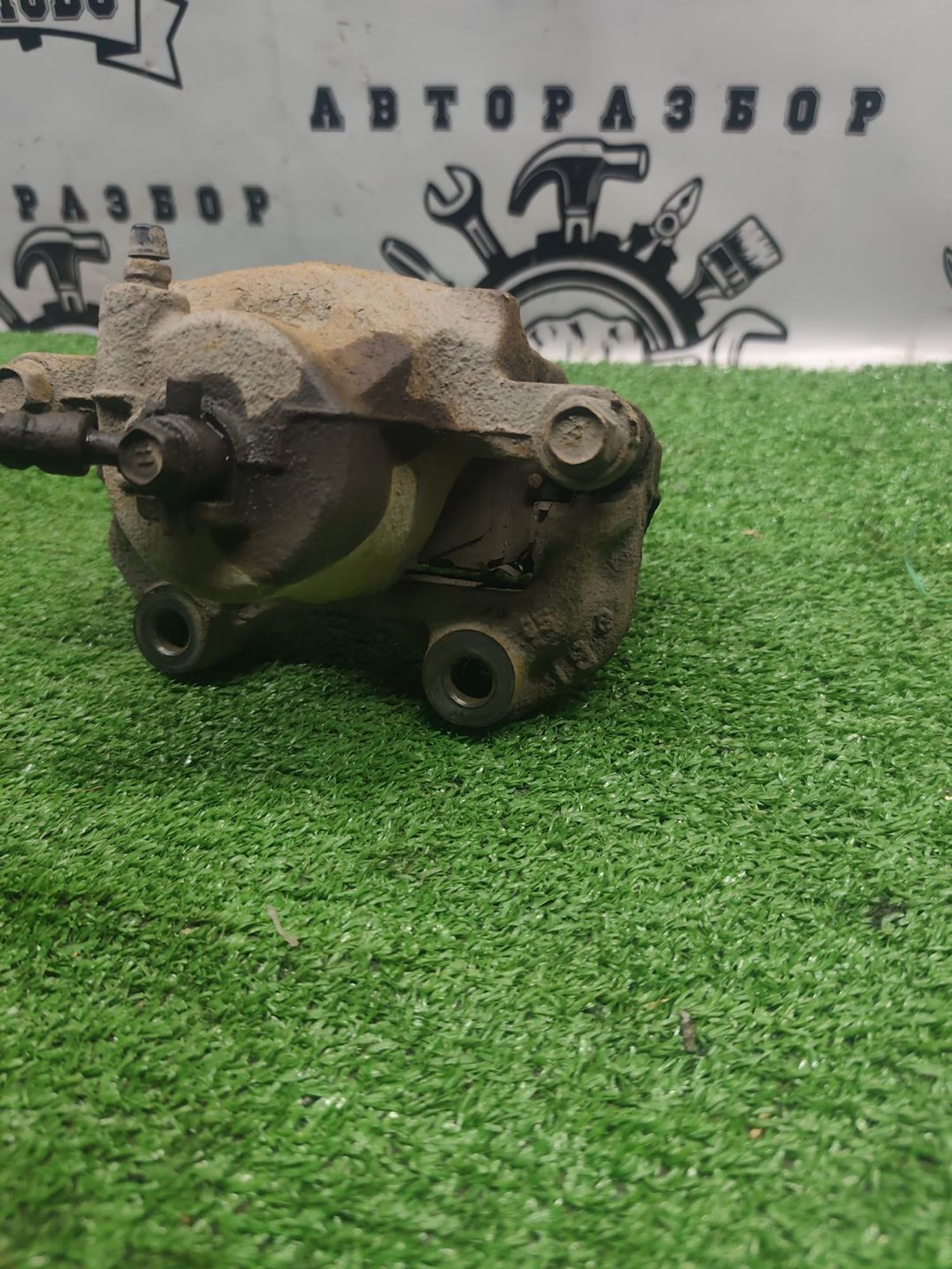 https://ycs.partsauto.market/partsauto-images/thmbs/userImages/cca1856e256b5441544f9aba03b424a6/part/ec5c569b-b2f9-4837-9fc9-4f4a452d5c21_1789380472176.jpg