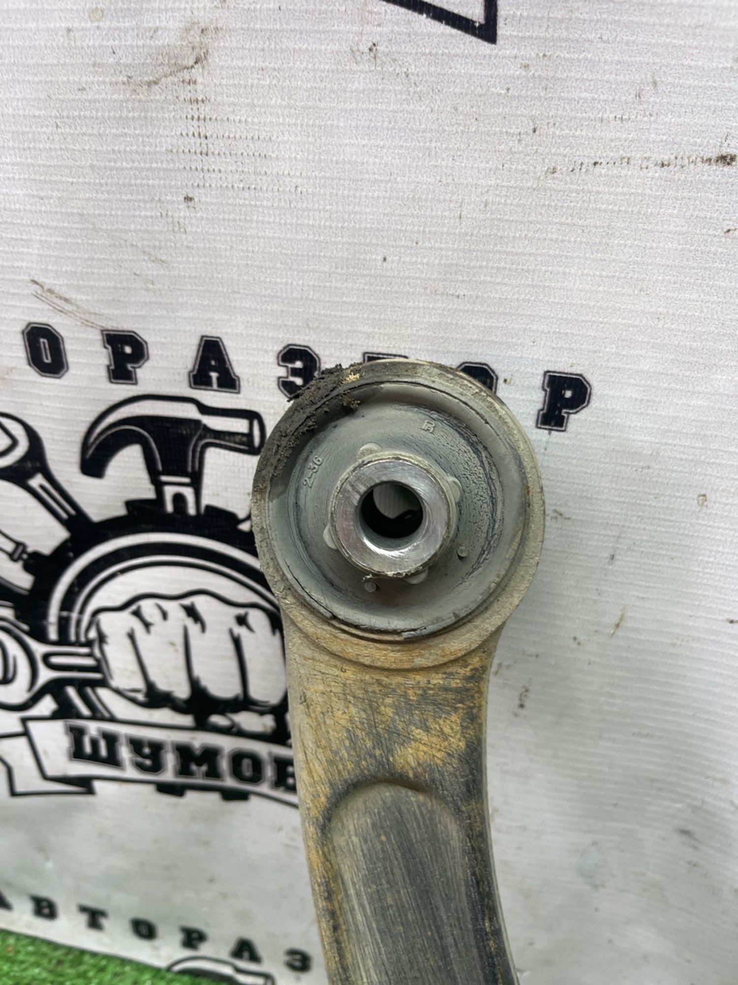 https://ycs.partsauto.market/partsauto-images/thmbs/userImages/cca1856e256b5441544f9aba03b424a6/part/ec722397-9777-4913-b3aa-744609b85ed2_1777886847403.jpg