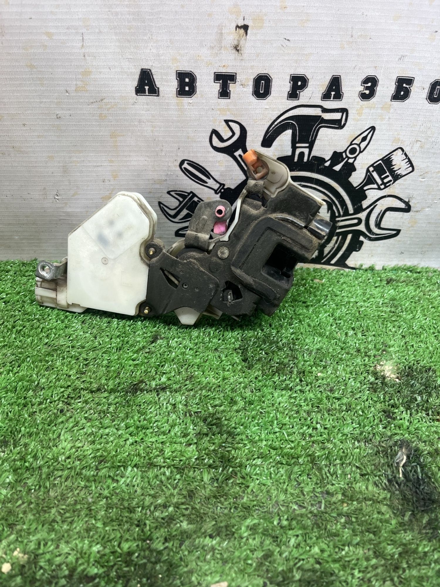 https://ycs.partsauto.market/partsauto-images/thmbs/userImages/cca1856e256b5441544f9aba03b424a6/part/edd8cbe1-4e80-4c42-836f-a498666d56bd_1778304062195.jpg