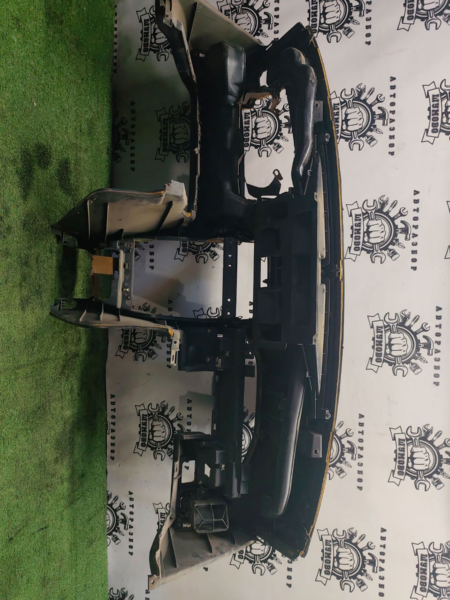 https://ycs.partsauto.market/partsauto-images/thmbs/userImages/cca1856e256b5441544f9aba03b424a6/part/edd8fede-0866-4ceb-8334-c321a63eb9e3_1778498784759.jpg